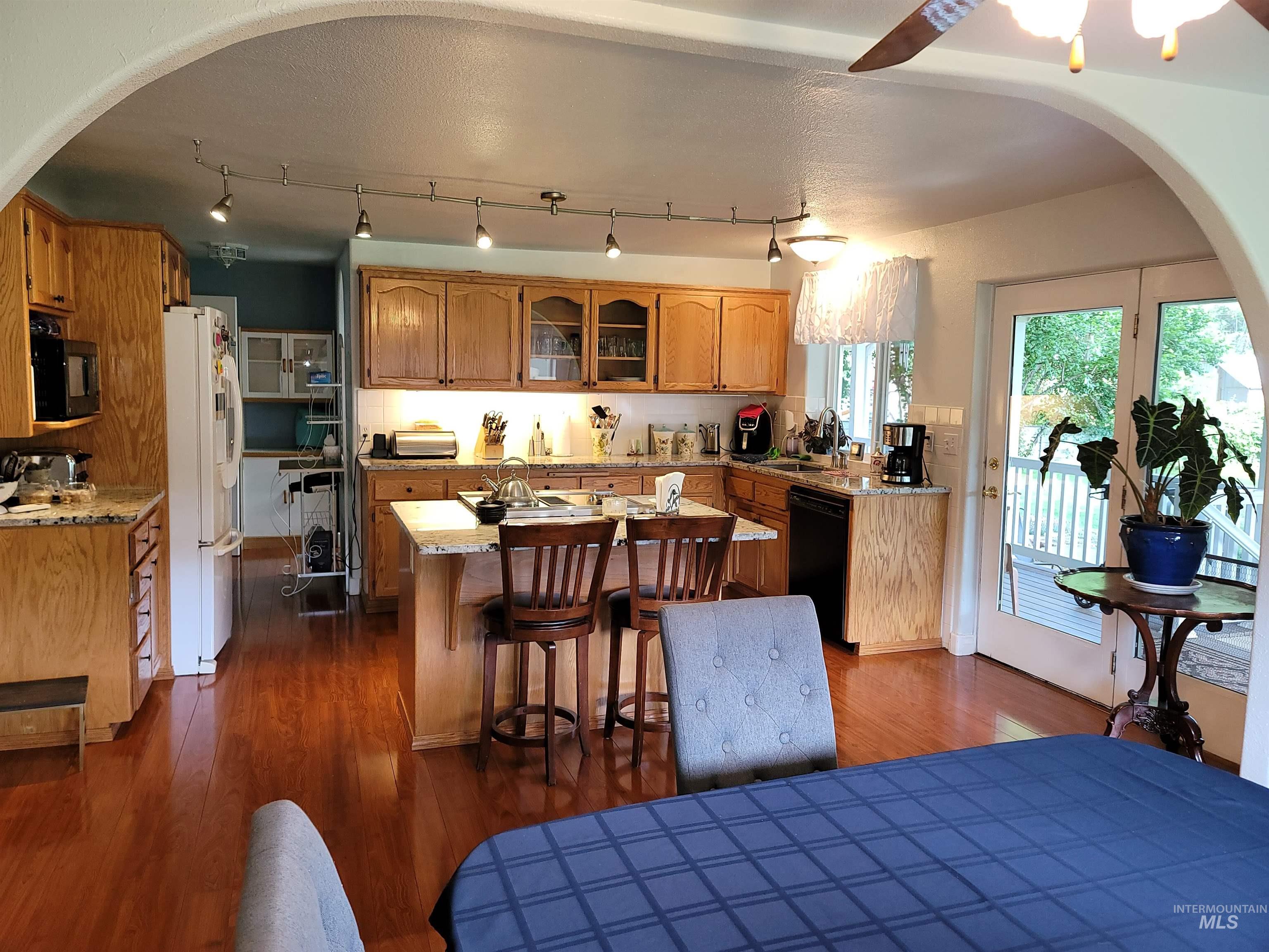 27406 Gem Lane, Juliaetta, Idaho 83535, 3 Bedrooms, 2 Bathrooms, Residential For Sale, Price $550,000,MLS 98974197