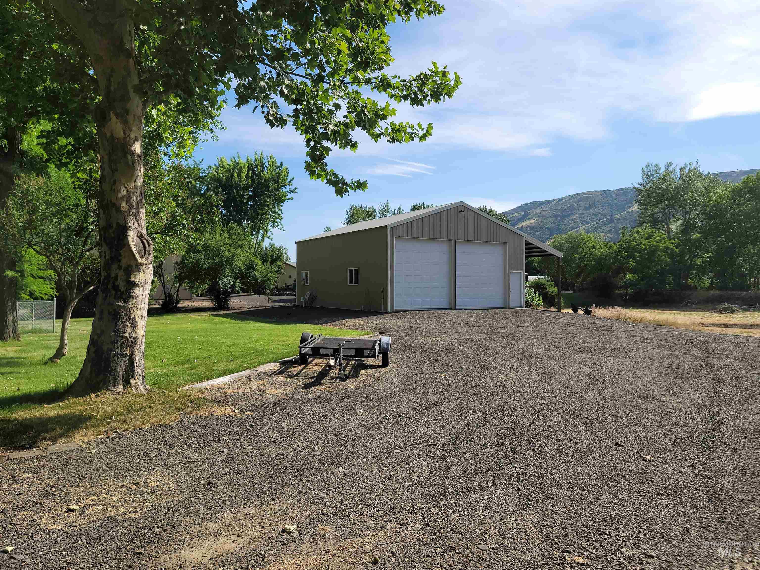 27406 Gem Lane, Juliaetta, Idaho 83535, 3 Bedrooms, 2 Bathrooms, Residential For Sale, Price $550,000,MLS 98974197