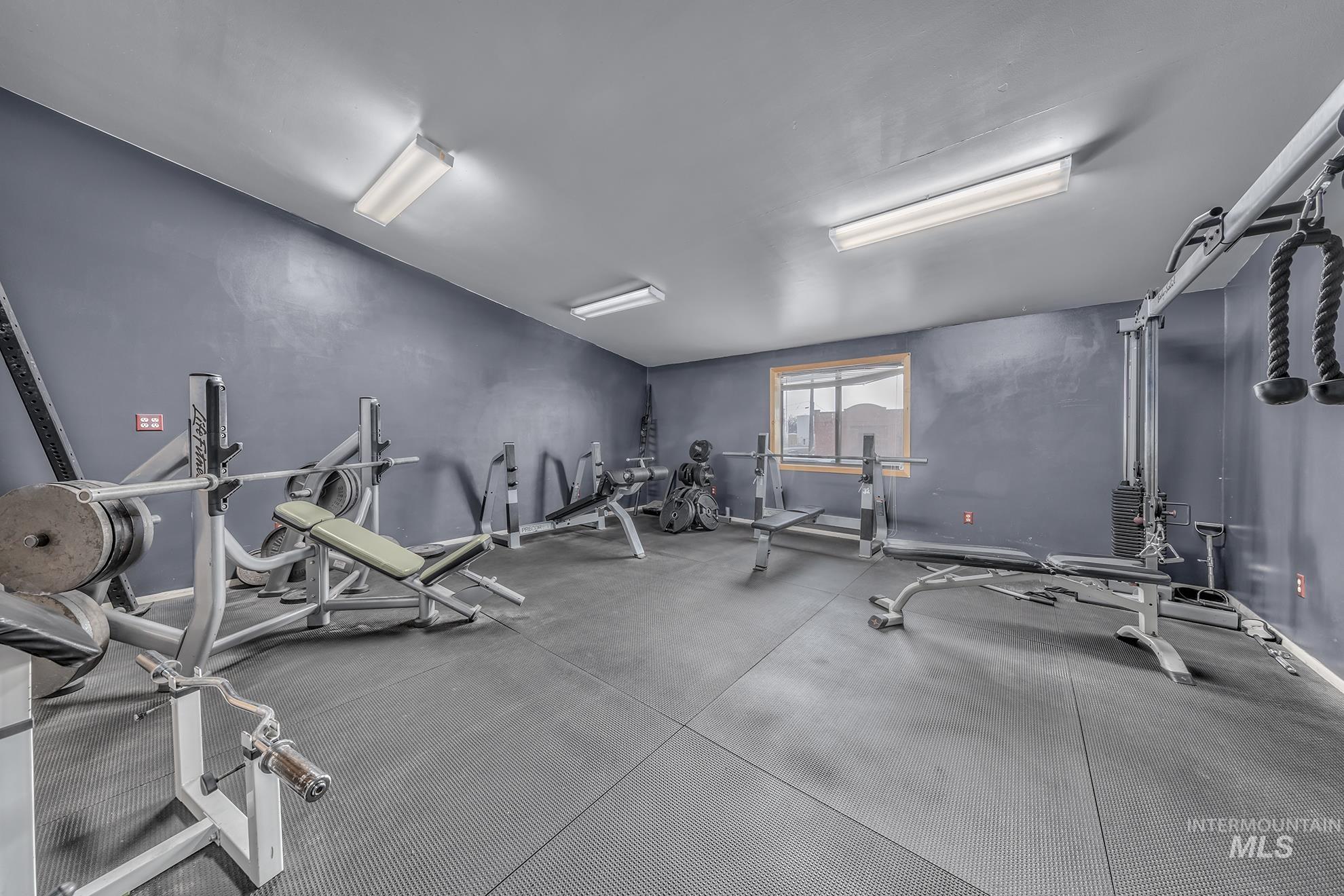 340 W Commercial, Weiser, Idaho 83672, Business/Commercial For Sale, Price $339,000,MLS 98974198