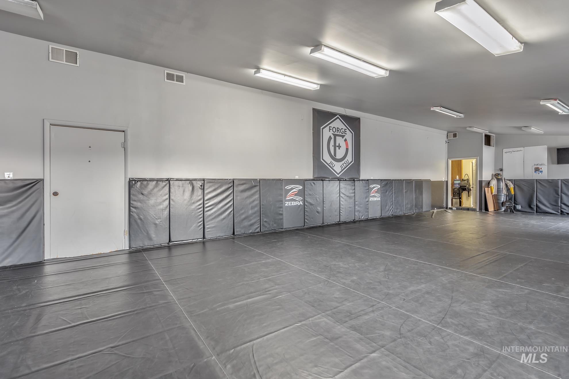 340 W Commercial, Weiser, Idaho 83672, Business/Commercial For Sale, Price $339,000,MLS 98974198