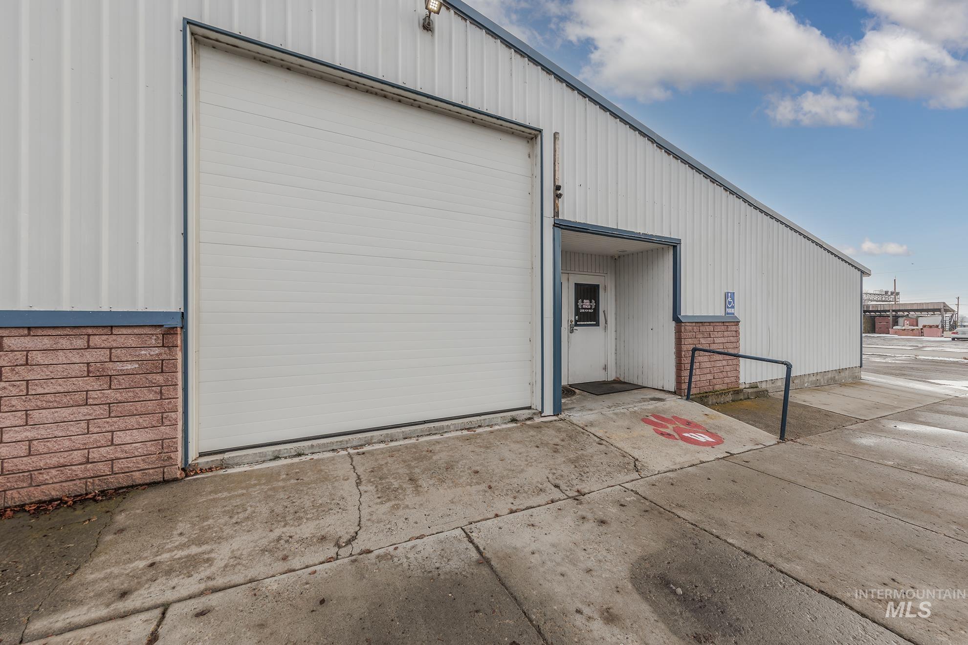 340 W Commercial, Weiser, Idaho 83672, Business/Commercial For Sale, Price $339,000,MLS 98974198