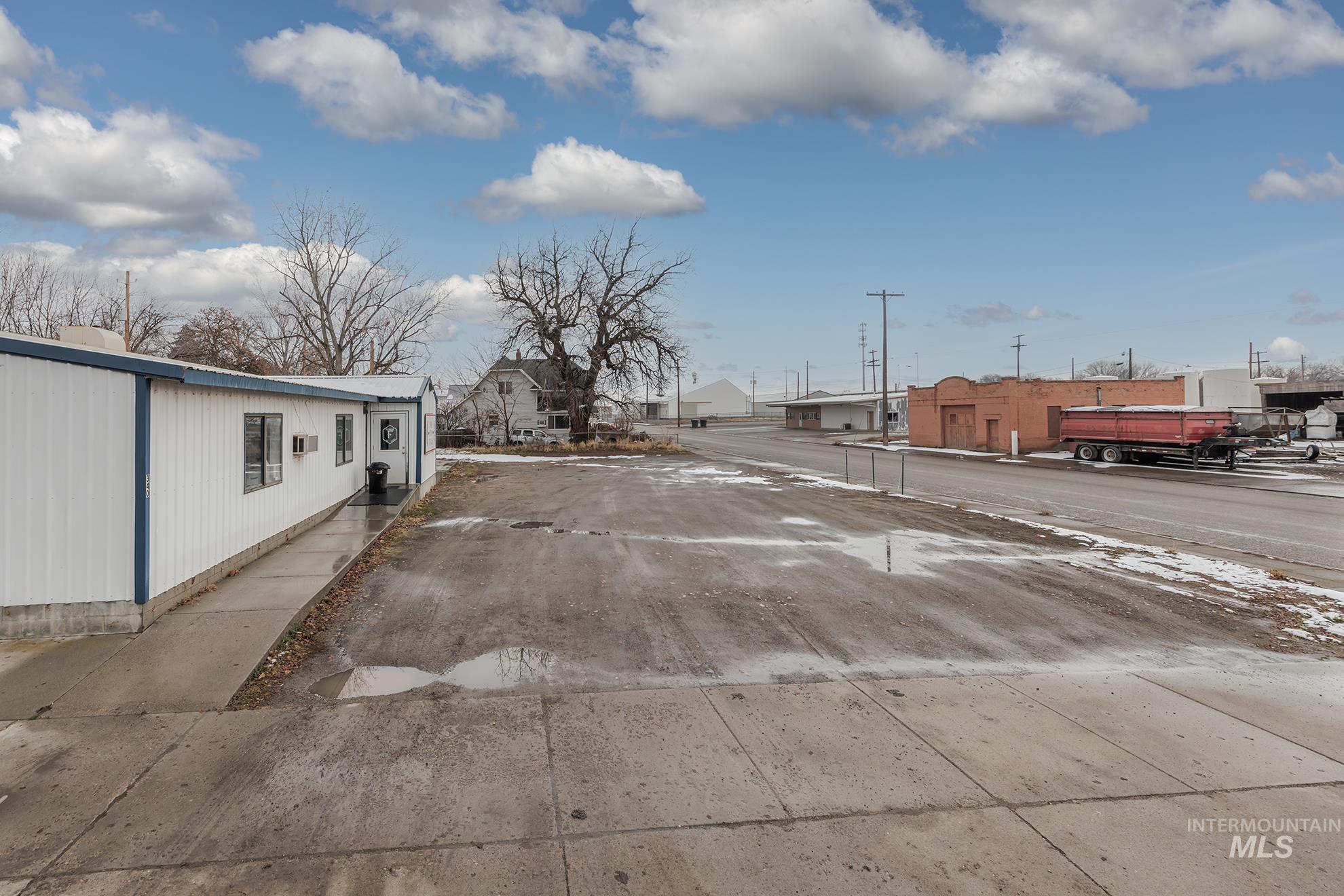 340 W Commercial, Weiser, Idaho 83672, Business/Commercial For Sale, Price $339,000,MLS 98974198