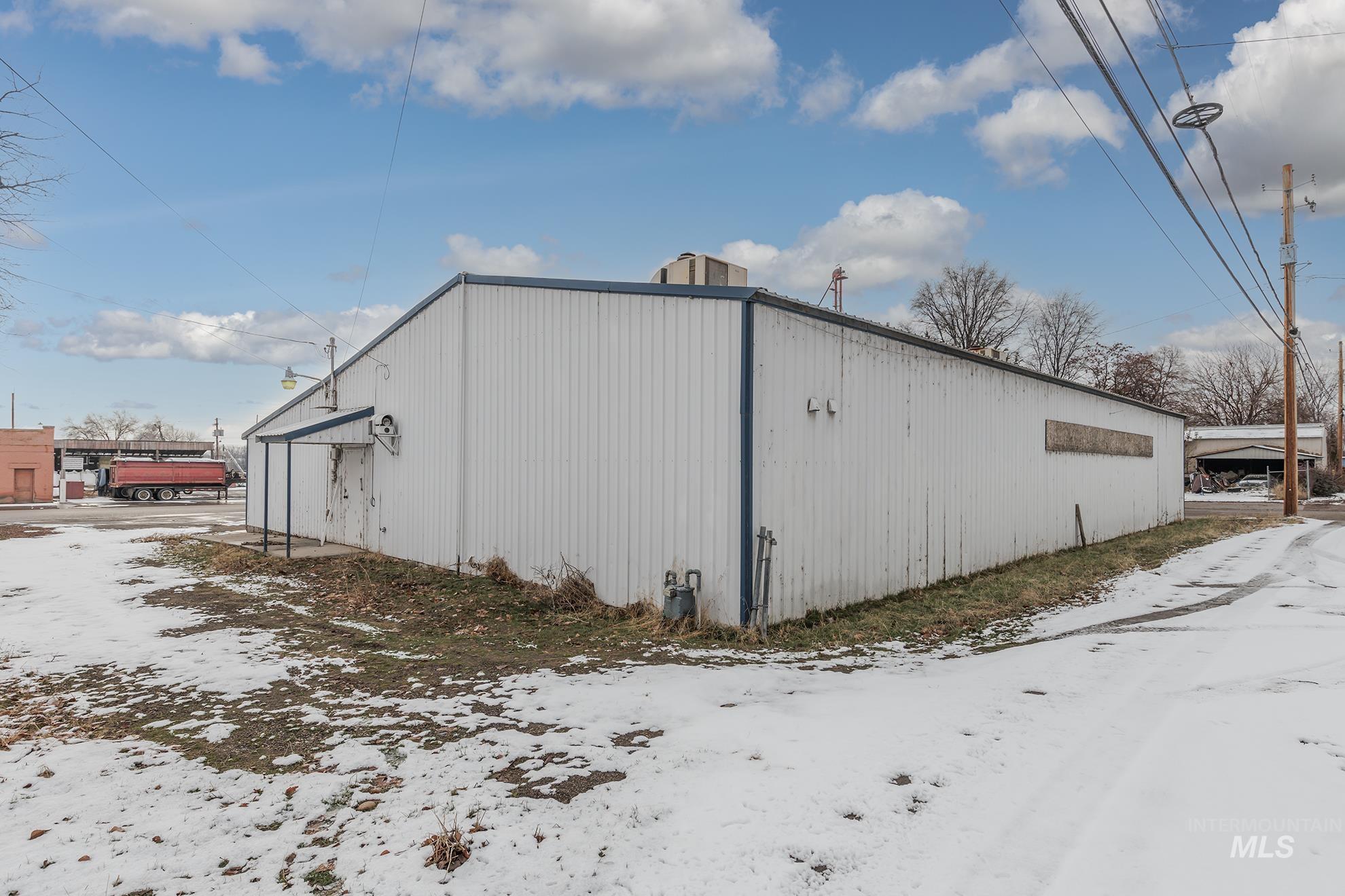 340 W Commercial, Weiser, Idaho 83672, Business/Commercial For Sale, Price $339,000,MLS 98974198