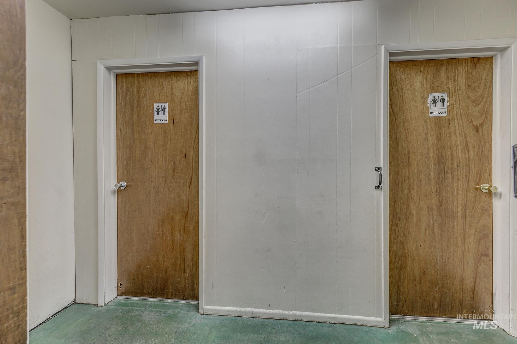 340 W Commercial, Weiser, Idaho 83672, Business/Commercial For Sale, Price $339,000,MLS 98974198