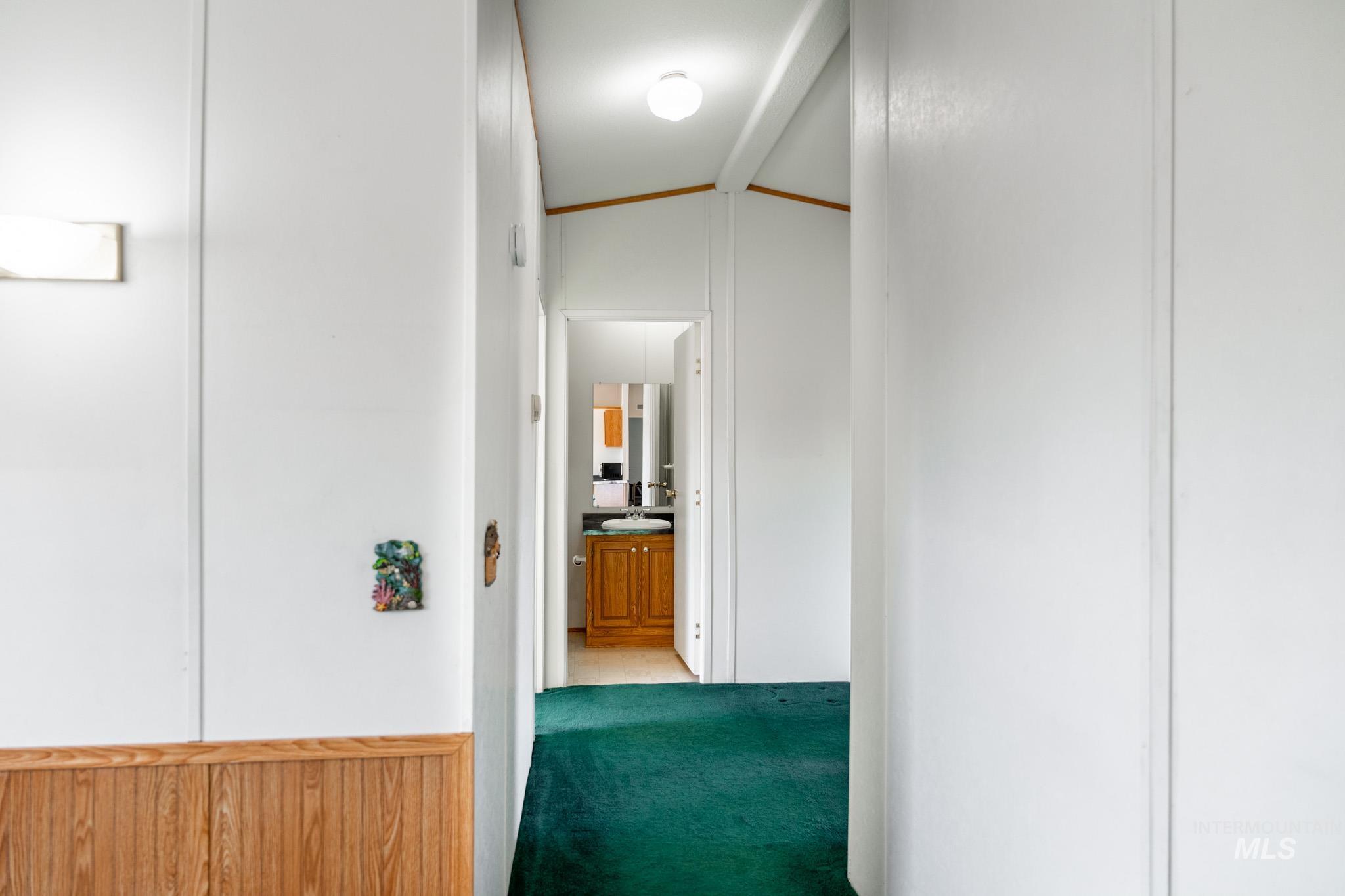 5589 Spur 95 HWY, Ontario, Oregon 97914-0000, 4 Bedrooms, 2 Bathrooms, Residential For Sale, Price $449,999,MLS 98974202