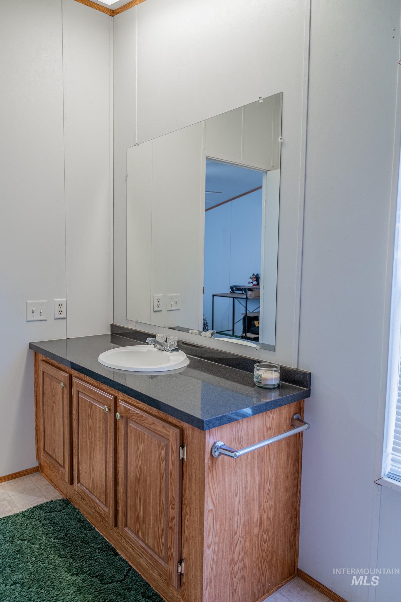 5589 Spur 95 HWY, Ontario, Oregon 97914-0000, 4 Bedrooms, 2 Bathrooms, Residential For Sale, Price $429,999, 98974202