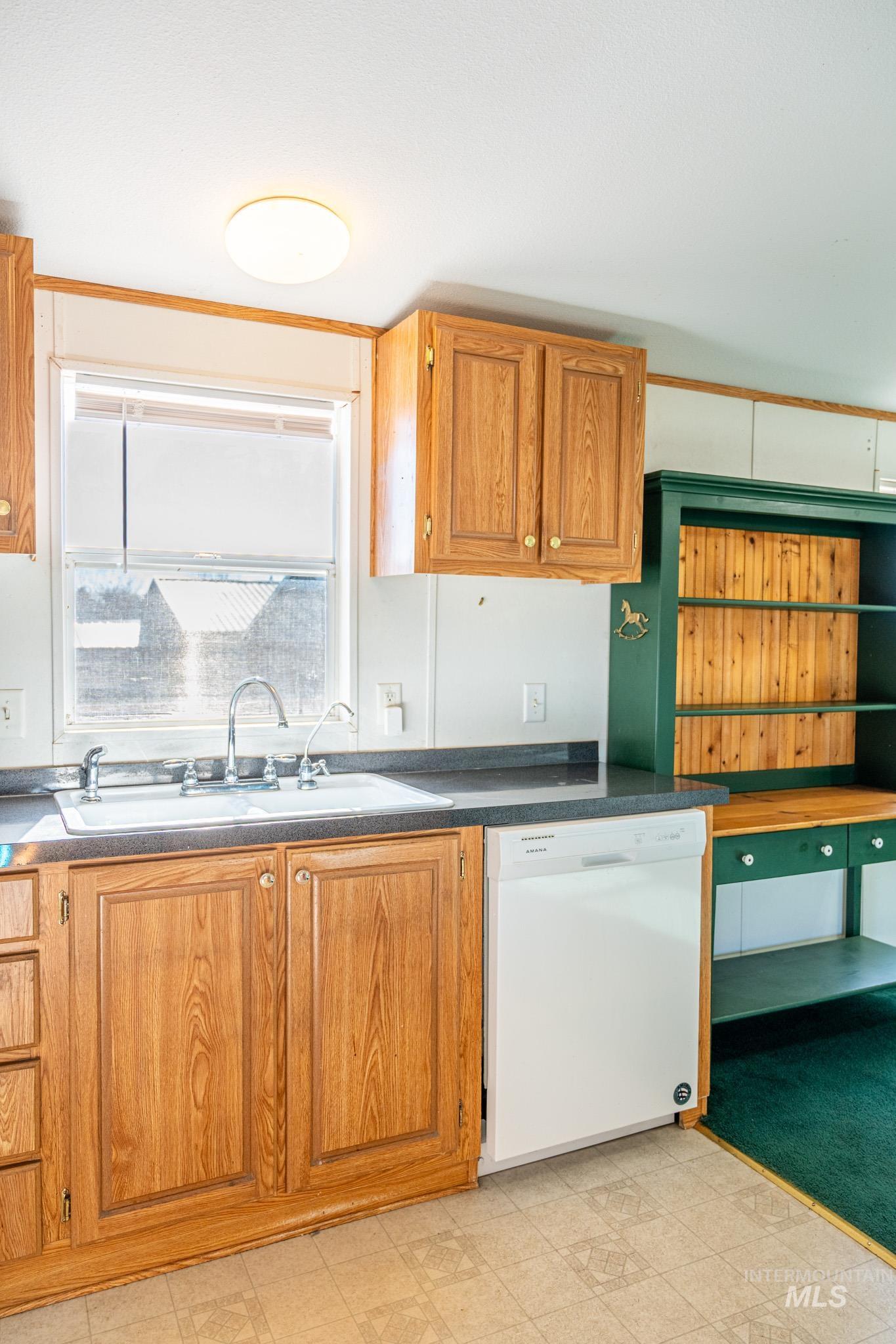 5589 Spur 95 HWY, Ontario, Oregon 97914-0000, 4 Bedrooms, 2 Bathrooms, Residential For Sale, Price $429,999, 98974202