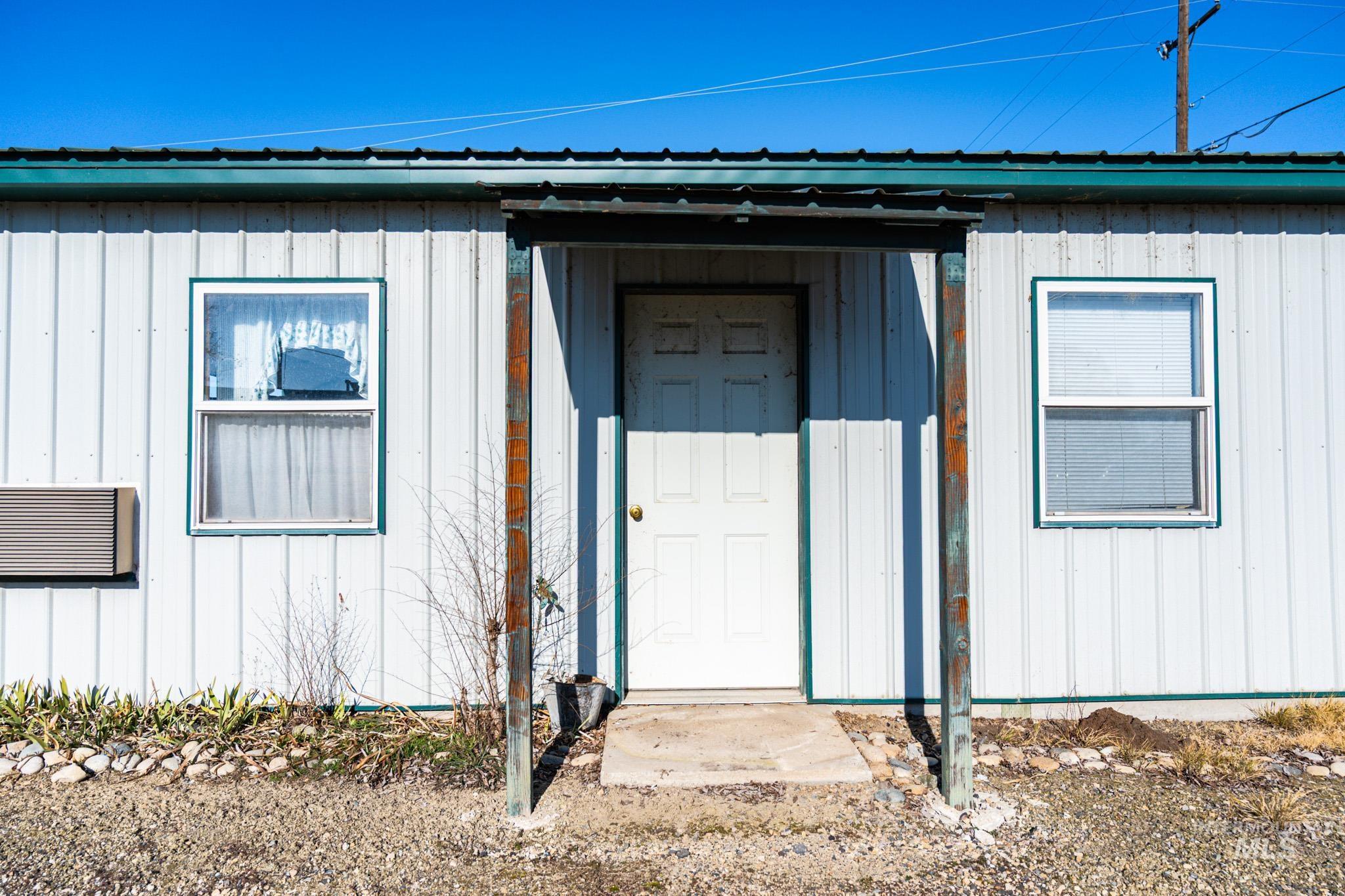 5589 Spur 95 HWY, Ontario, Oregon 97914-0000, 4 Bedrooms, 2 Bathrooms, Residential For Sale, Price $449,999,MLS 98974202