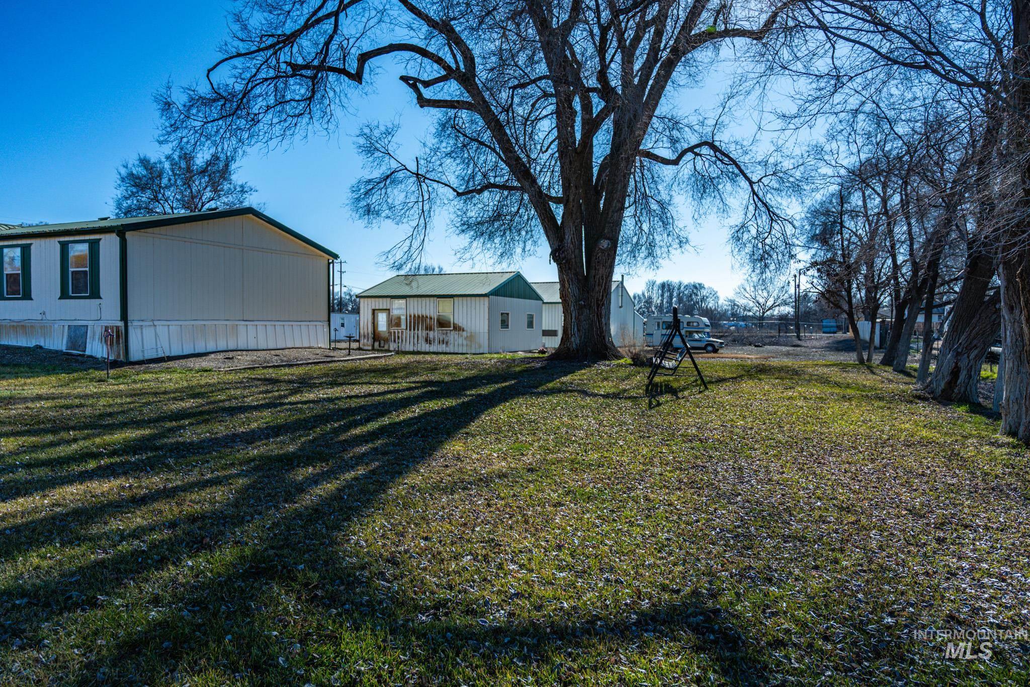 5589 Spur 95 HWY, Ontario, Oregon 97914-0000, 4 Bedrooms, 2 Bathrooms, Residential For Sale, Price $429,999, 98974202