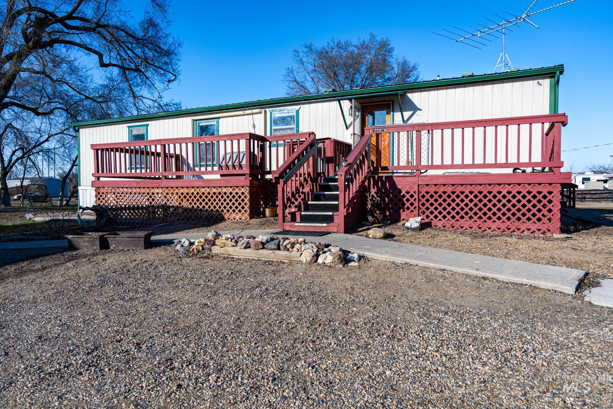 5589 Spur 95 HWY, Ontario, Oregon 97914-0000, 4 Bedrooms, 2 Bathrooms, Residential For Sale, Price $449,999,MLS 98974202