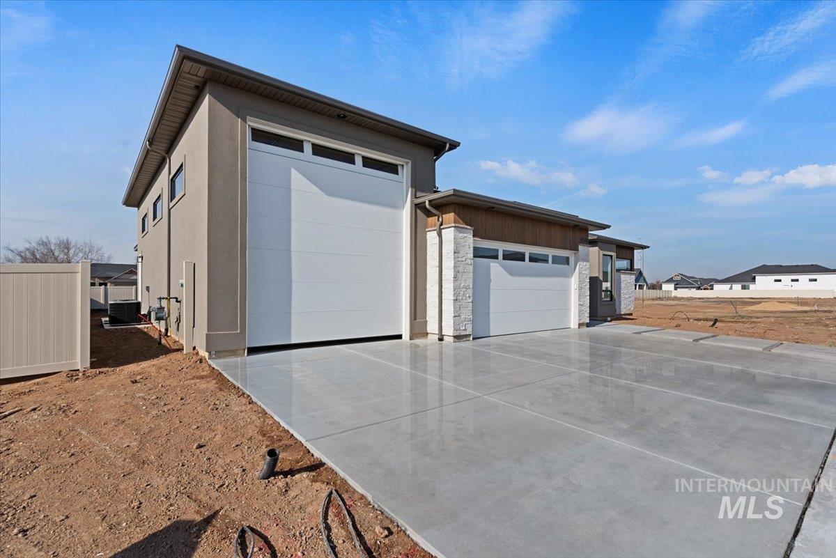 4595 N Arches Ave, Meridian, Idaho 83646, 3 Bedrooms, 2.5 Bathrooms, Residential For Sale, Price $874,900,MLS 98974203