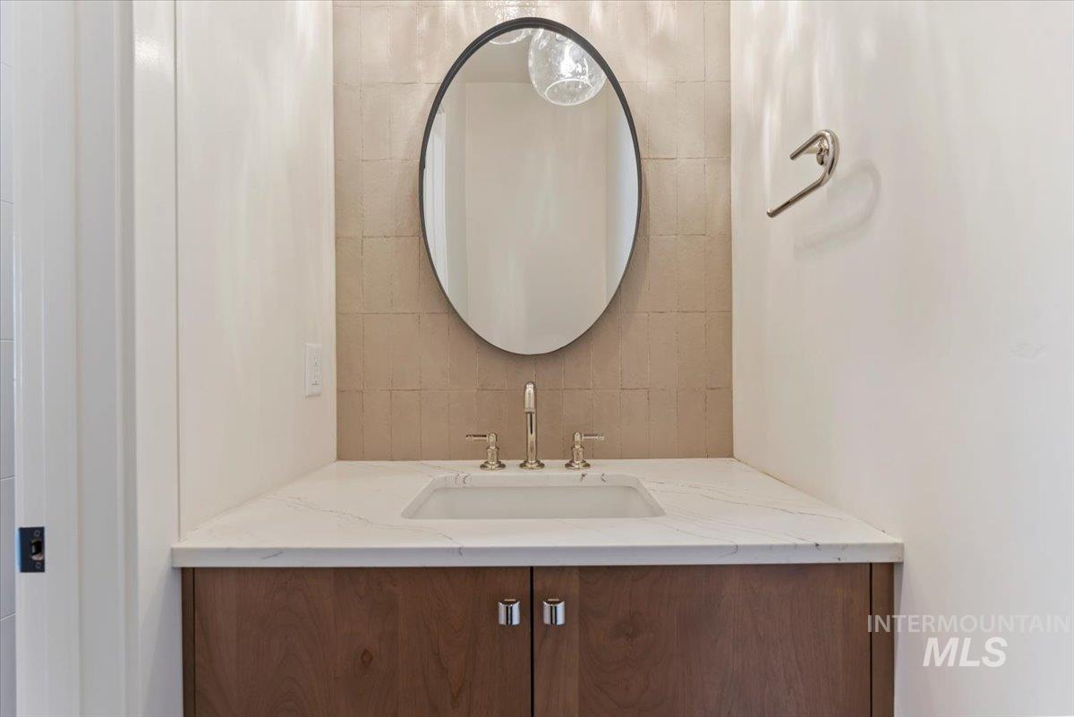 4595 N Arches Ave, Meridian, Idaho 83646, 3 Bedrooms, 2.5 Bathrooms, Residential For Sale, Price $874,900,MLS 98974203