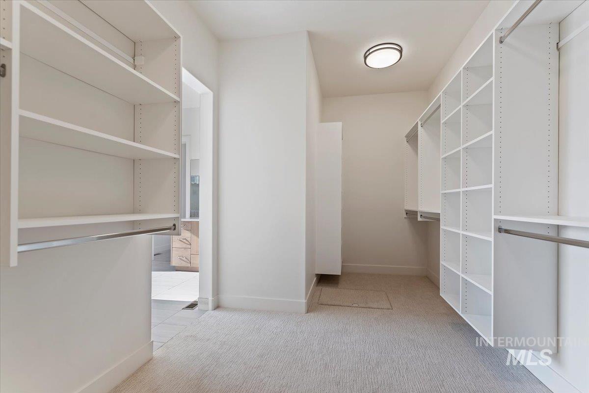 4595 N Arches Ave, Meridian, Idaho 83646, 3 Bedrooms, 2.5 Bathrooms, Residential For Sale, Price $874,900,MLS 98974203