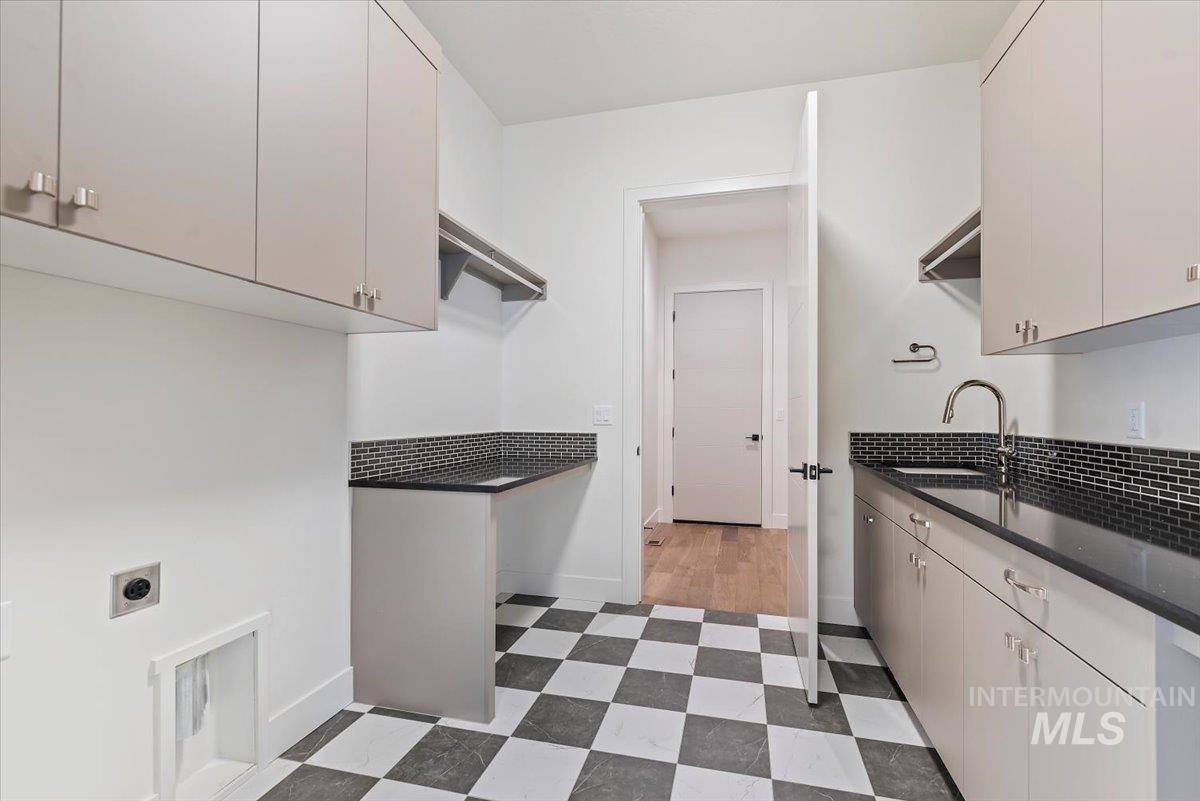 4595 N Arches Ave, Meridian, Idaho 83646, 3 Bedrooms, 2.5 Bathrooms, Residential For Sale, Price $874,900,MLS 98974203