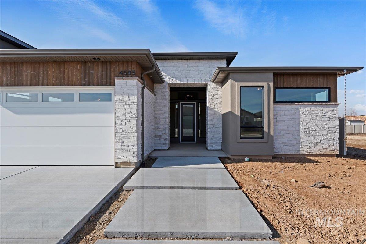 4595 N Arches Ave, Meridian, Idaho 83646, 3 Bedrooms, 2.5 Bathrooms, Residential For Sale, Price $874,900,MLS 98974203