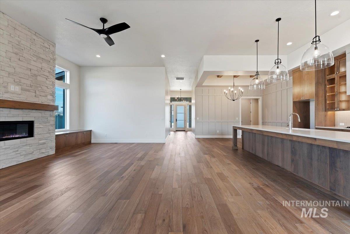 4595 N Arches Ave, Meridian, Idaho 83646, 3 Bedrooms, 2.5 Bathrooms, Residential For Sale, Price $874,900,MLS 98974203