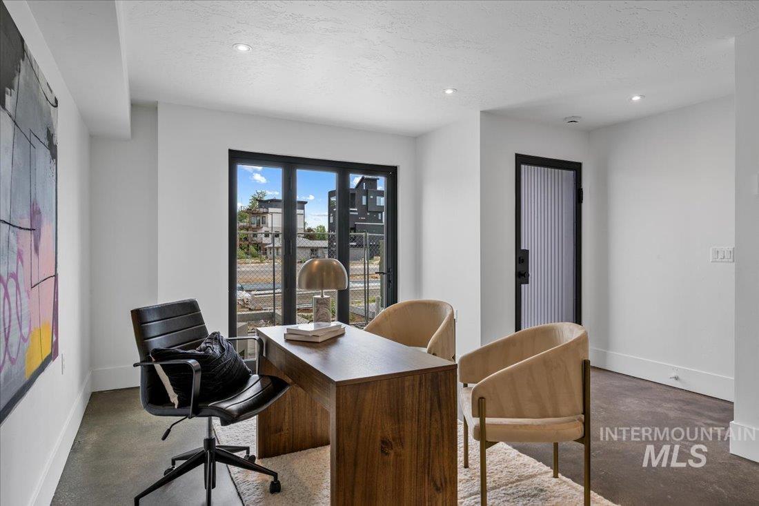 333 E Palapa Lane, Garden City, Idaho 83714, 3 Bedrooms, 3.5 Bathrooms, Residential For Sale, Price $859,900,MLS 98974206