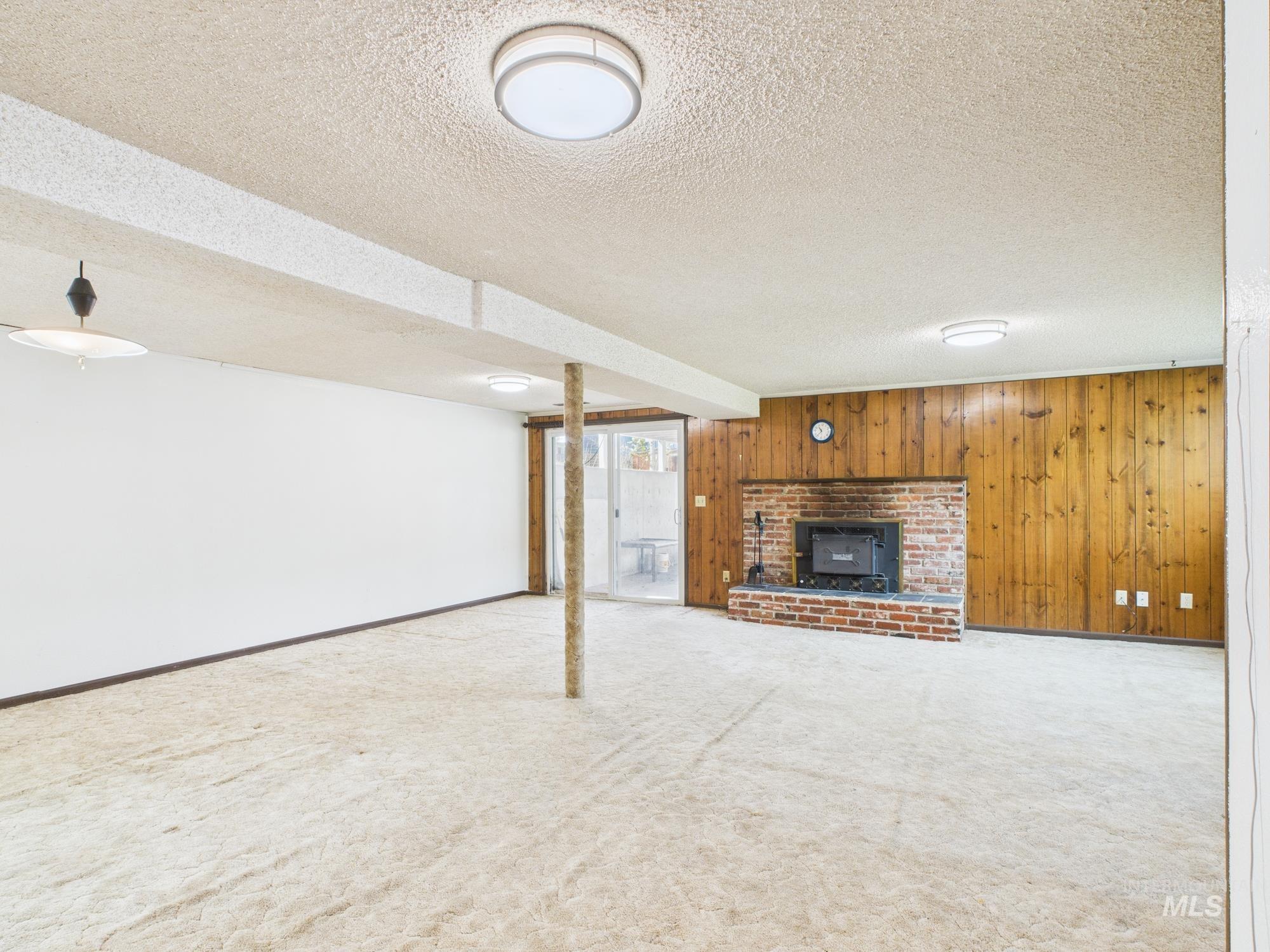 12686 Laqa Ave, Orofino, Idaho 83544, 5 Bedrooms, 2 Bathrooms, Residential For Sale, Price $385,000,MLS 98974208