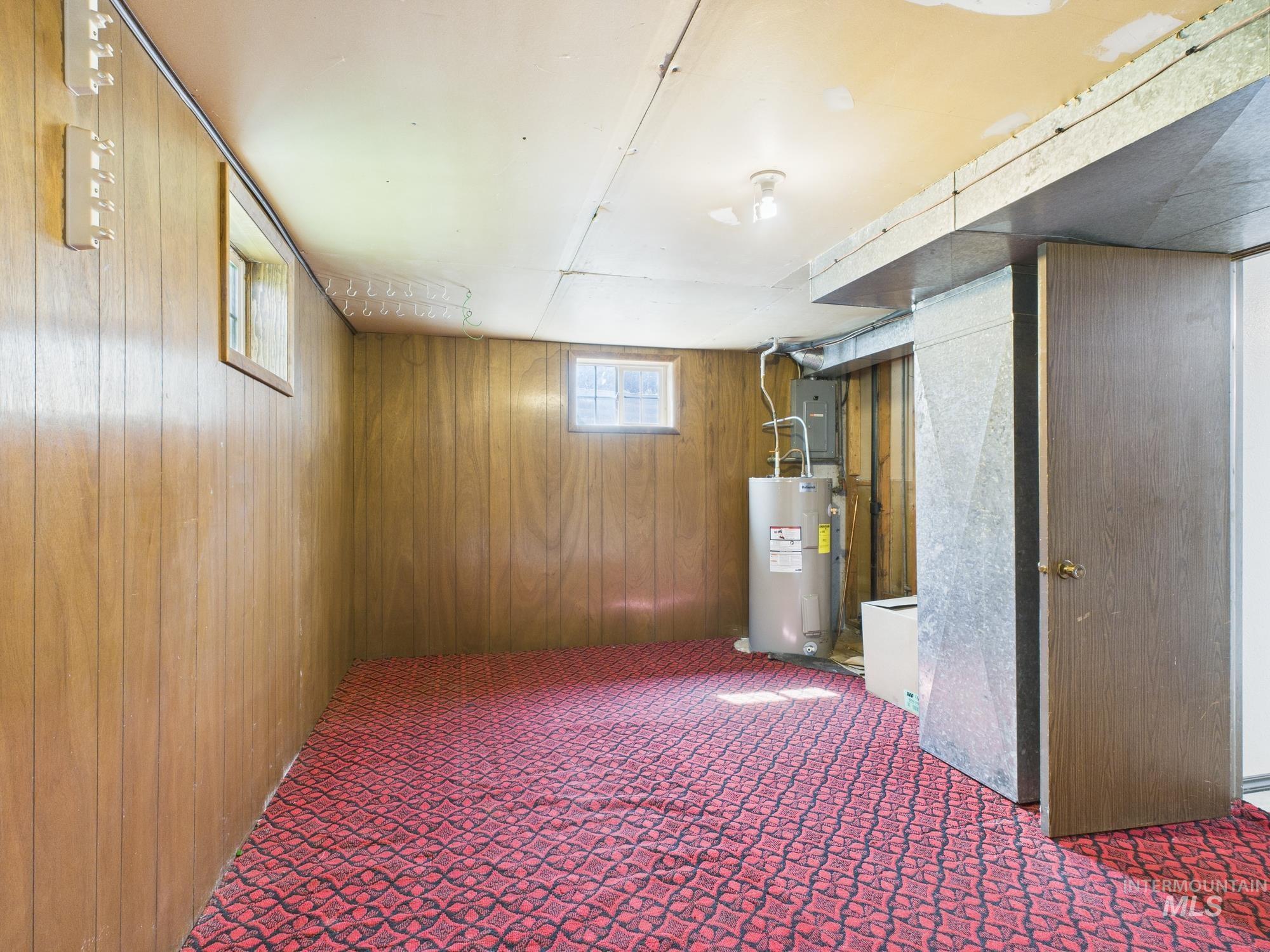 12686 Laqa Ave, Orofino, Idaho 83544, 5 Bedrooms, 2 Bathrooms, Residential For Sale, Price $385,000,MLS 98974208