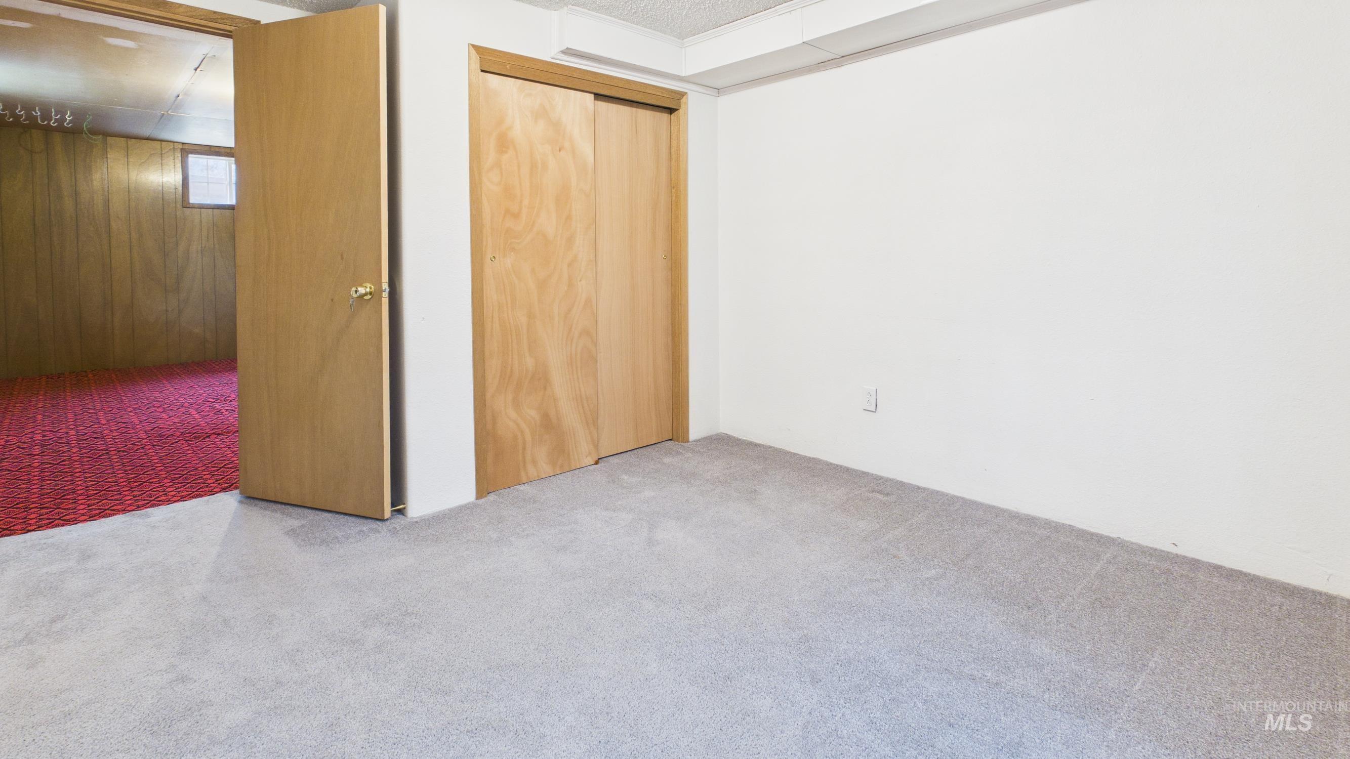 12686 Laqa Ave, Orofino, Idaho 83544, 5 Bedrooms, 2 Bathrooms, Residential For Sale, Price $385,000,MLS 98974208