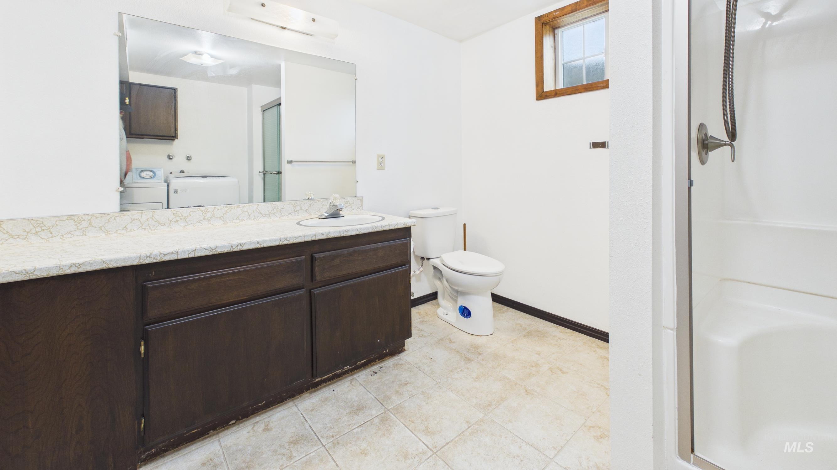 12686 Laqa Ave, Orofino, Idaho 83544, 5 Bedrooms, 2 Bathrooms, Residential For Sale, Price $385,000,MLS 98974208