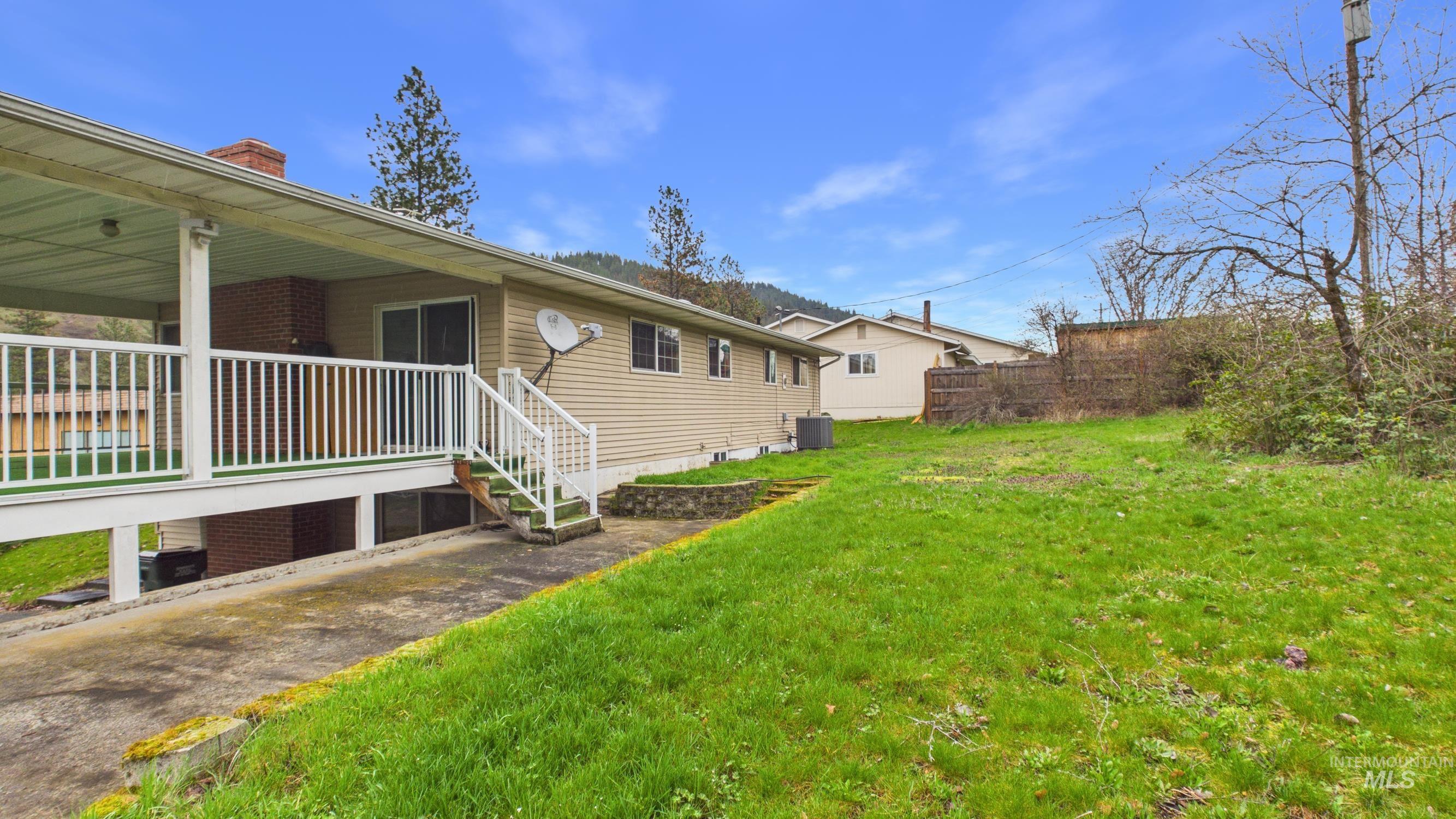 12686 Laqa Ave, Orofino, Idaho 83544, 5 Bedrooms, 2 Bathrooms, Residential For Sale, Price $385,000,MLS 98974208