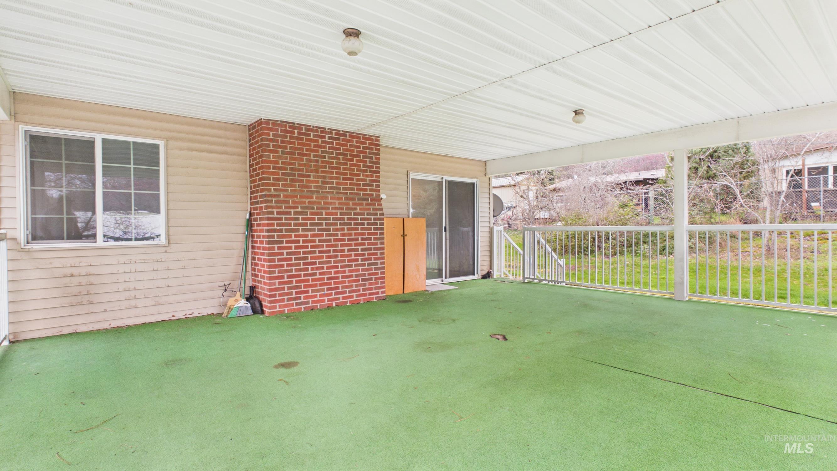 12686 Laqa Ave, Orofino, Idaho 83544, 5 Bedrooms, 2 Bathrooms, Residential For Sale, Price $385,000,MLS 98974208