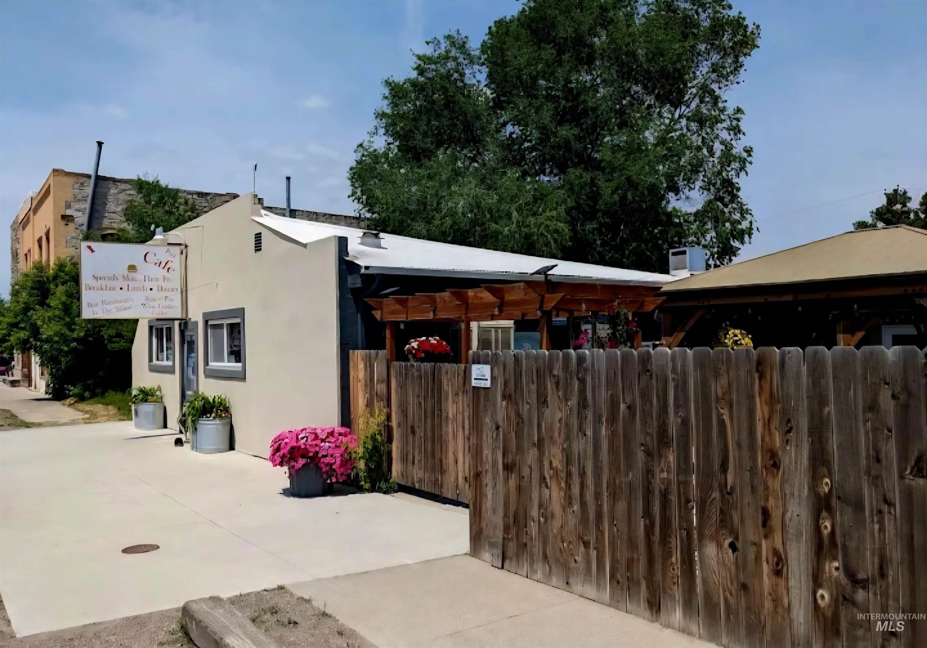 135 E Main St, Oakley, Idaho 83346, Business/Commercial For Sale, Price $450,000,MLS 98974212