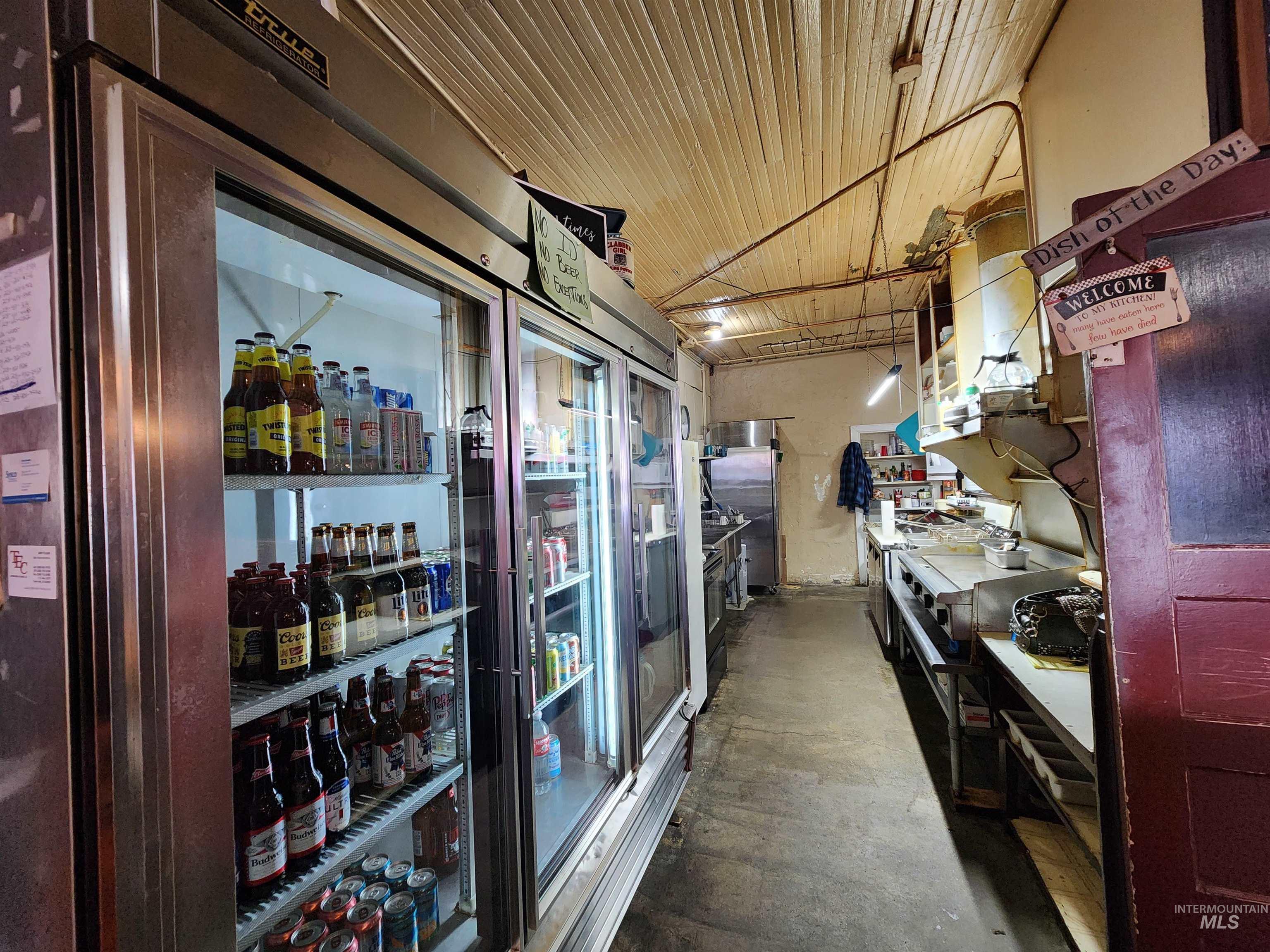 135 E Main St, Oakley, Idaho 83346, Business/Commercial For Sale, Price $450,000,MLS 98974212