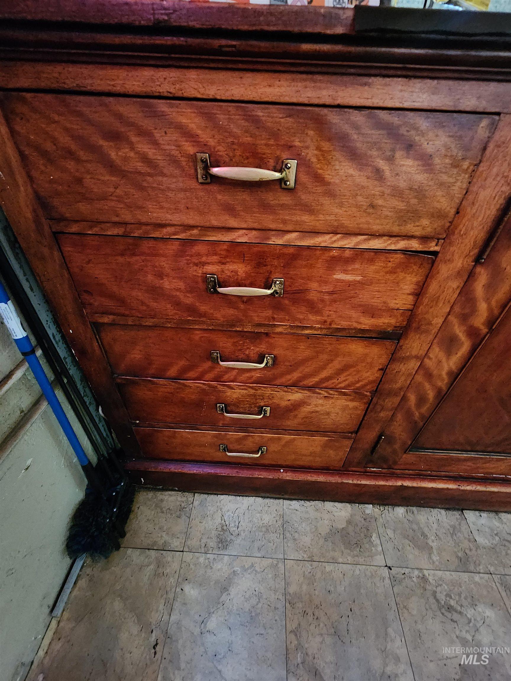 135 E Main St, Oakley, Idaho 83346, Business/Commercial For Sale, Price $450,000,MLS 98974212