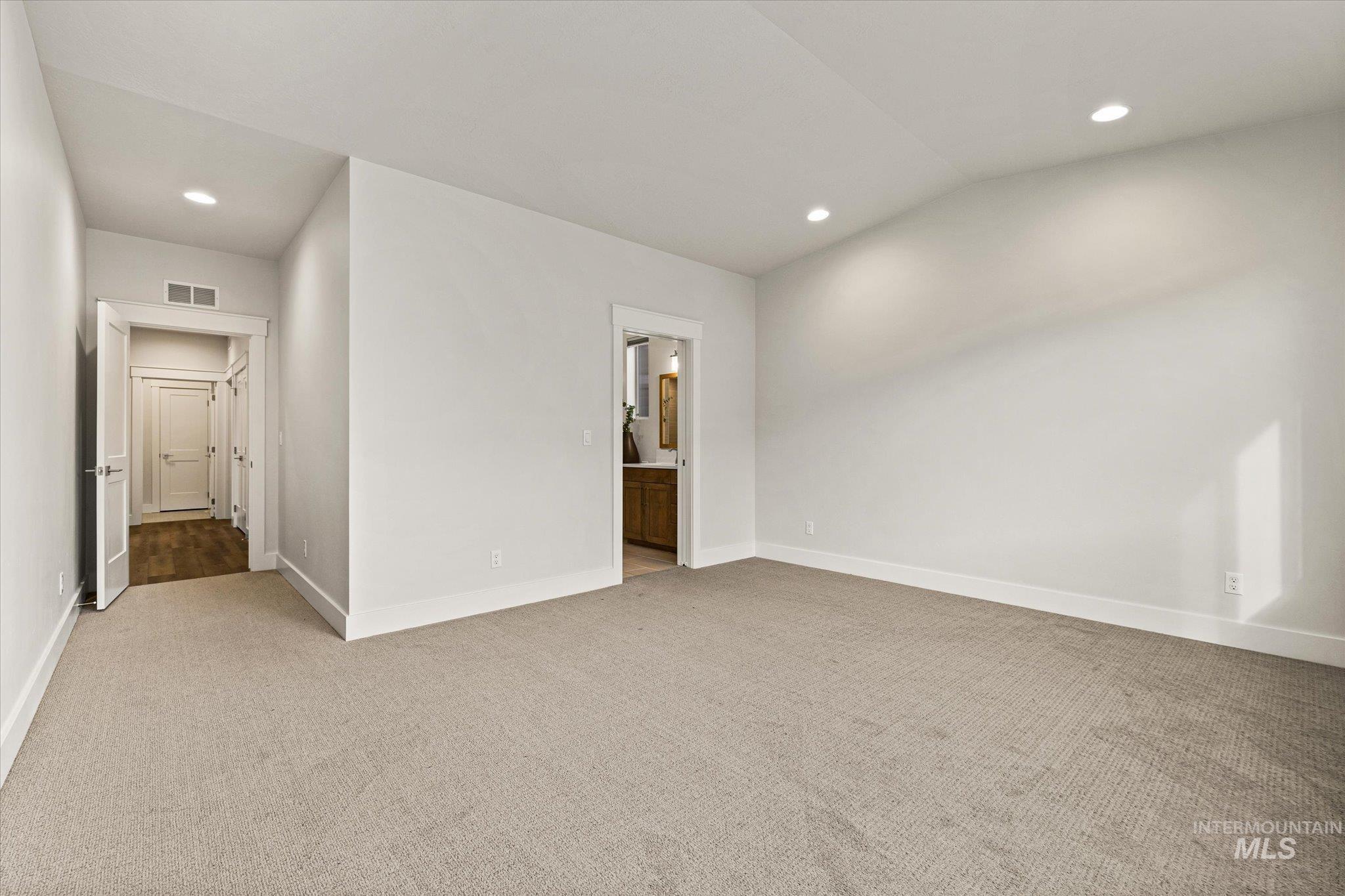 6318 S Utmost Ln, Meridian, Idaho 83642, 3 Bedrooms, 2.5 Bathrooms, Rental For Rent, Price $2,750,MLS 98974215