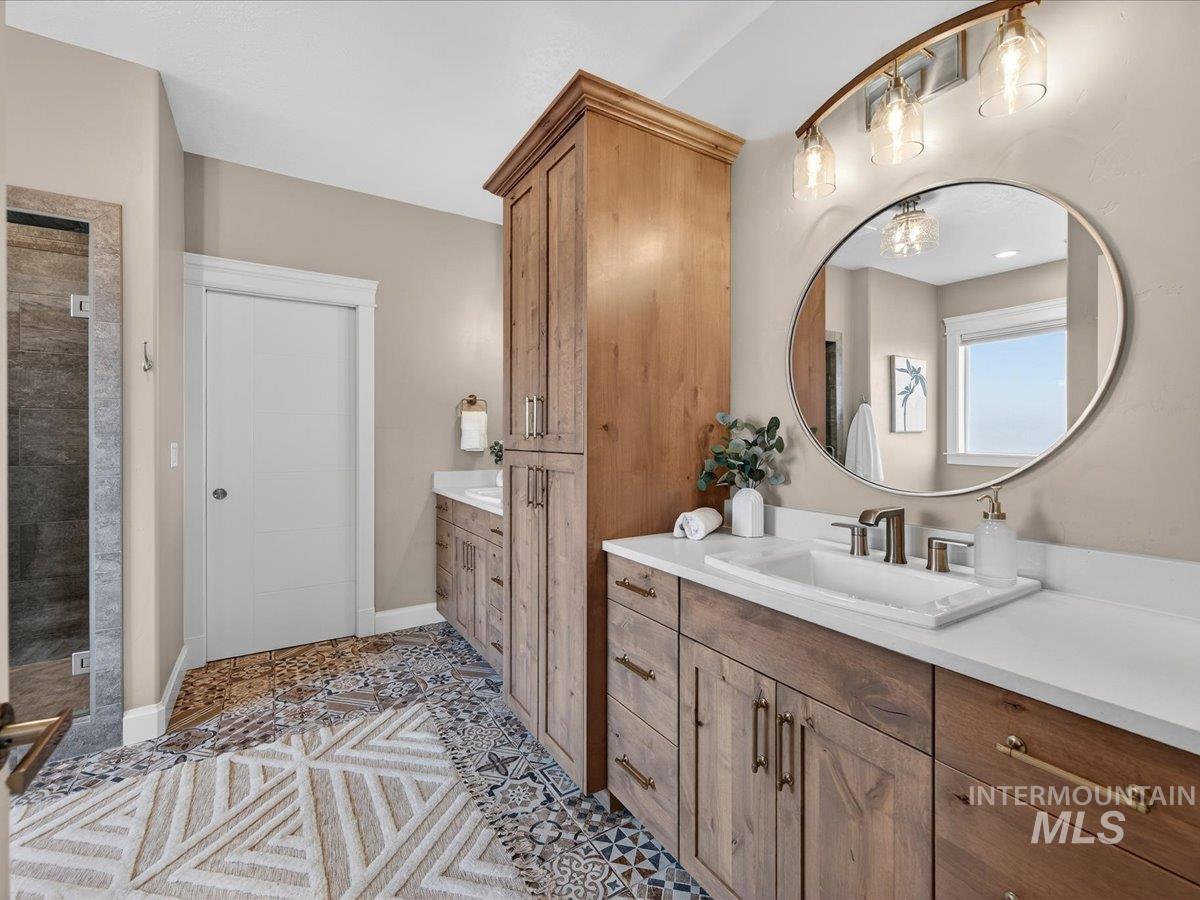 14171 Leather Ridge Road, Caldwell, Idaho 83607, 3 Bedrooms, 2.5 Bathrooms, Residential For Sale, Price $1,245,000,MLS 98974218