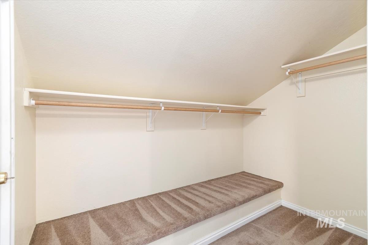 6715 W Morris Hill Ln, Boise, Idaho 83704, 2 Bedrooms, 1.5 Bathrooms, Residential Income For Sale, Price $949,000,MLS 98974221