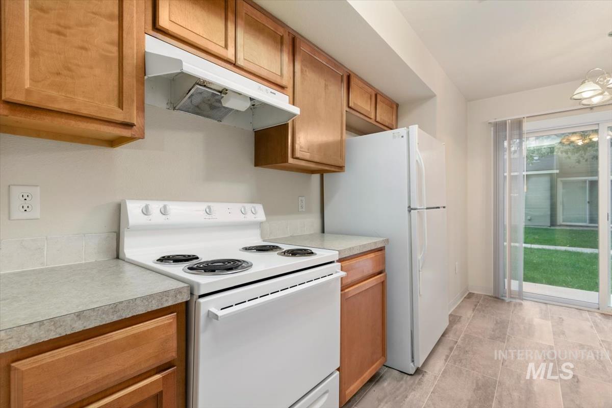 6715 W Morris Hill Ln, Boise, Idaho 83704, 2 Bedrooms, 1.5 Bathrooms, Residential Income For Sale, Price $949,000,MLS 98974221