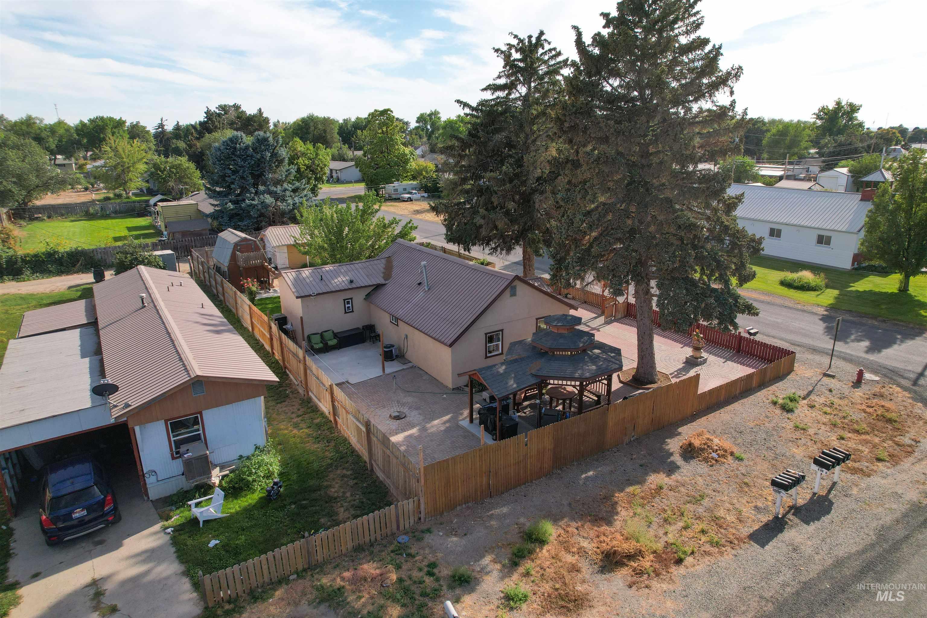 147 N Wendell St, Wendell, Idaho 83355, 3 Bedrooms, 2 Bathrooms, Residential For Sale, Price $315,000,MLS 98974222