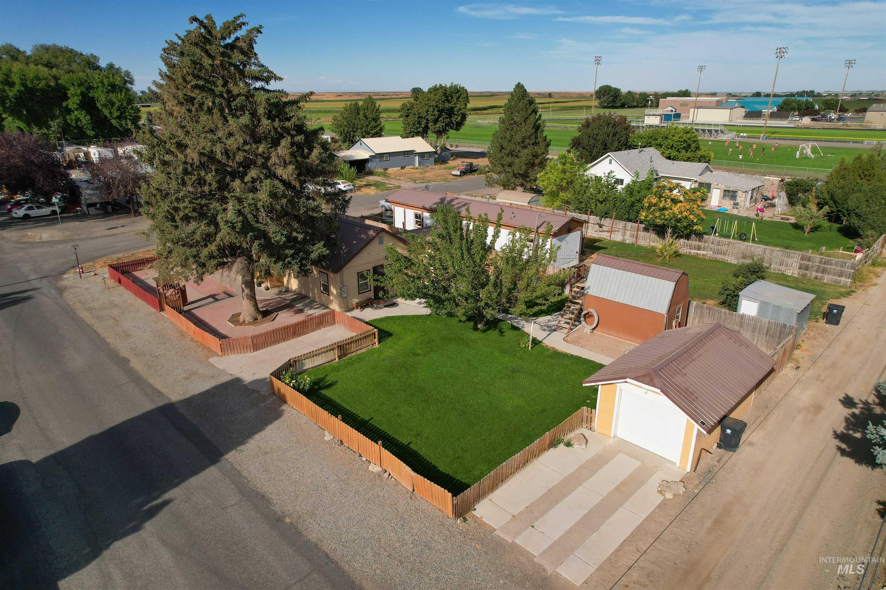 147 N Wendell St, Wendell, Idaho 83355, 3 Bedrooms, 2 Bathrooms, Residential For Sale, Price $315,000,MLS 98974222