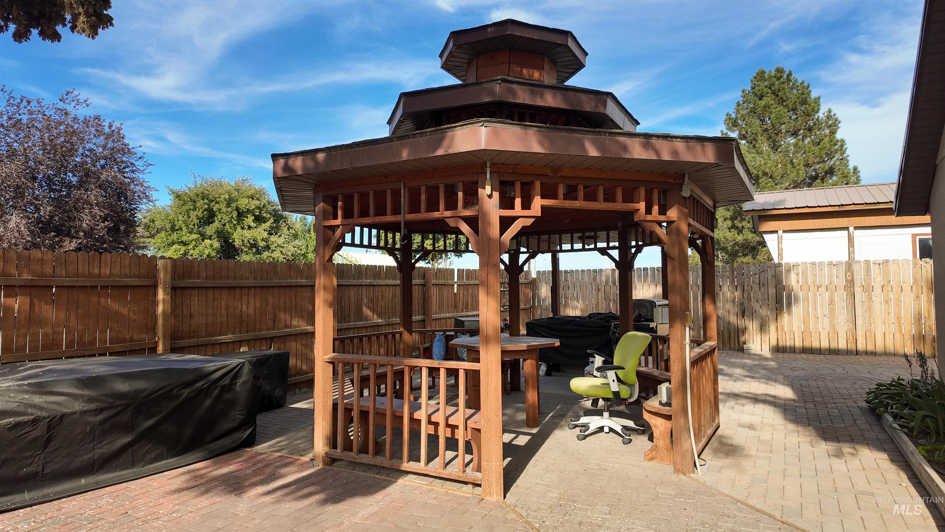 147 N Wendell St, Wendell, Idaho 83355, 3 Bedrooms, 2 Bathrooms, Residential For Sale, Price $315,000,MLS 98974222