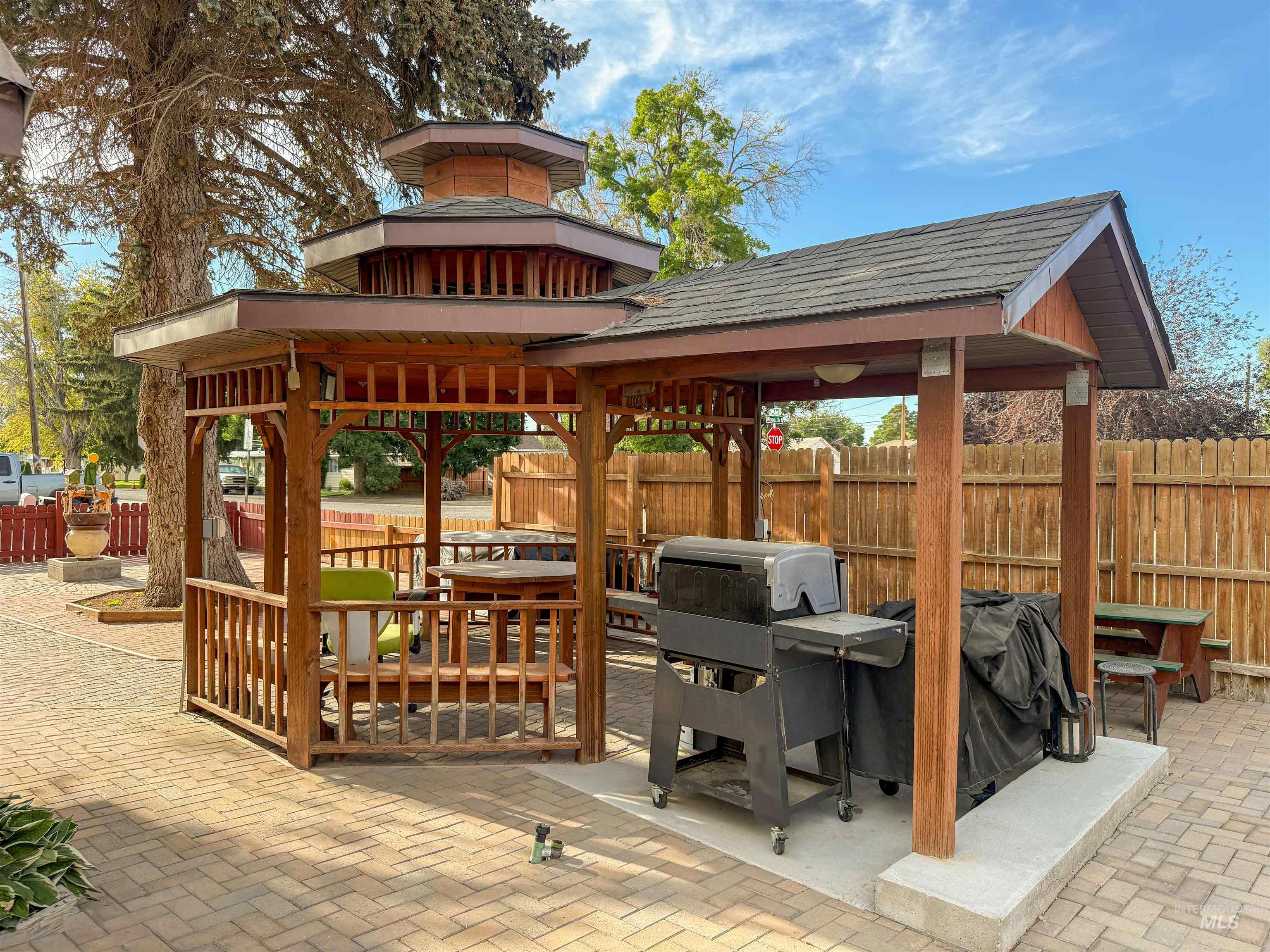 147 N Wendell St, Wendell, Idaho 83355, 3 Bedrooms, 2 Bathrooms, Residential For Sale, Price $315,000,MLS 98974222