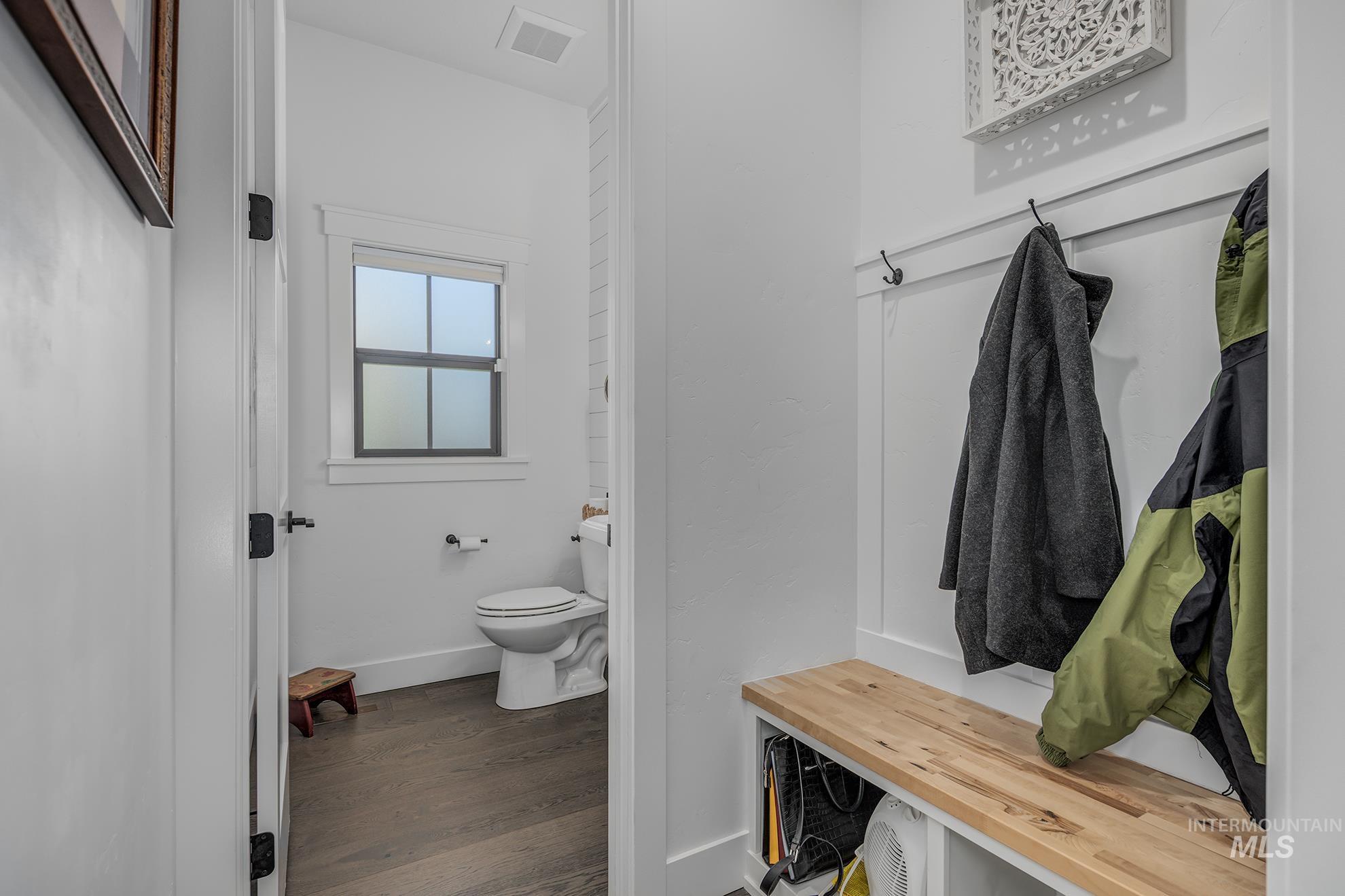 6686 N Asissi Lane, Meridian, Idaho 83646, 3 Bedrooms, 2.5 Bathrooms, Residential For Sale, Price $739,000,MLS 98974225