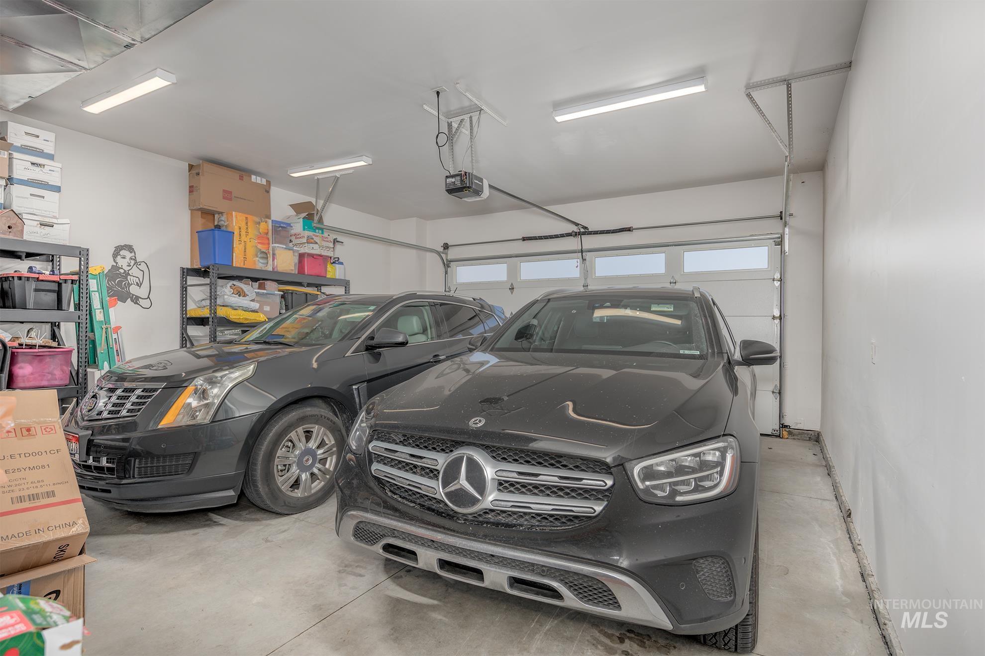 6686 N Asissi Lane, Meridian, Idaho 83646, 3 Bedrooms, 2.5 Bathrooms, Residential For Sale, Price $739,000,MLS 98974225