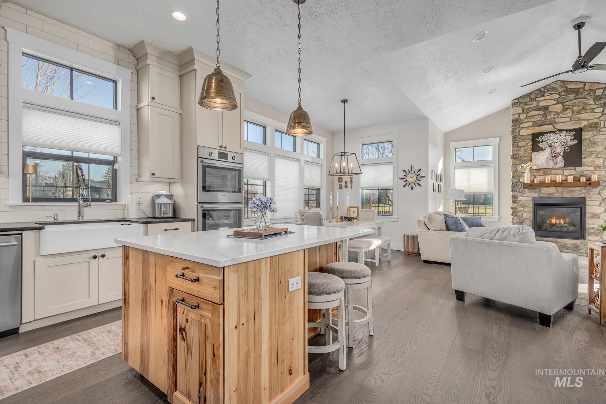 6686 N Asissi Lane, Meridian, Idaho 83646, 3 Bedrooms, 2.5 Bathrooms, Residential For Sale, Price $739,000,MLS 98974225