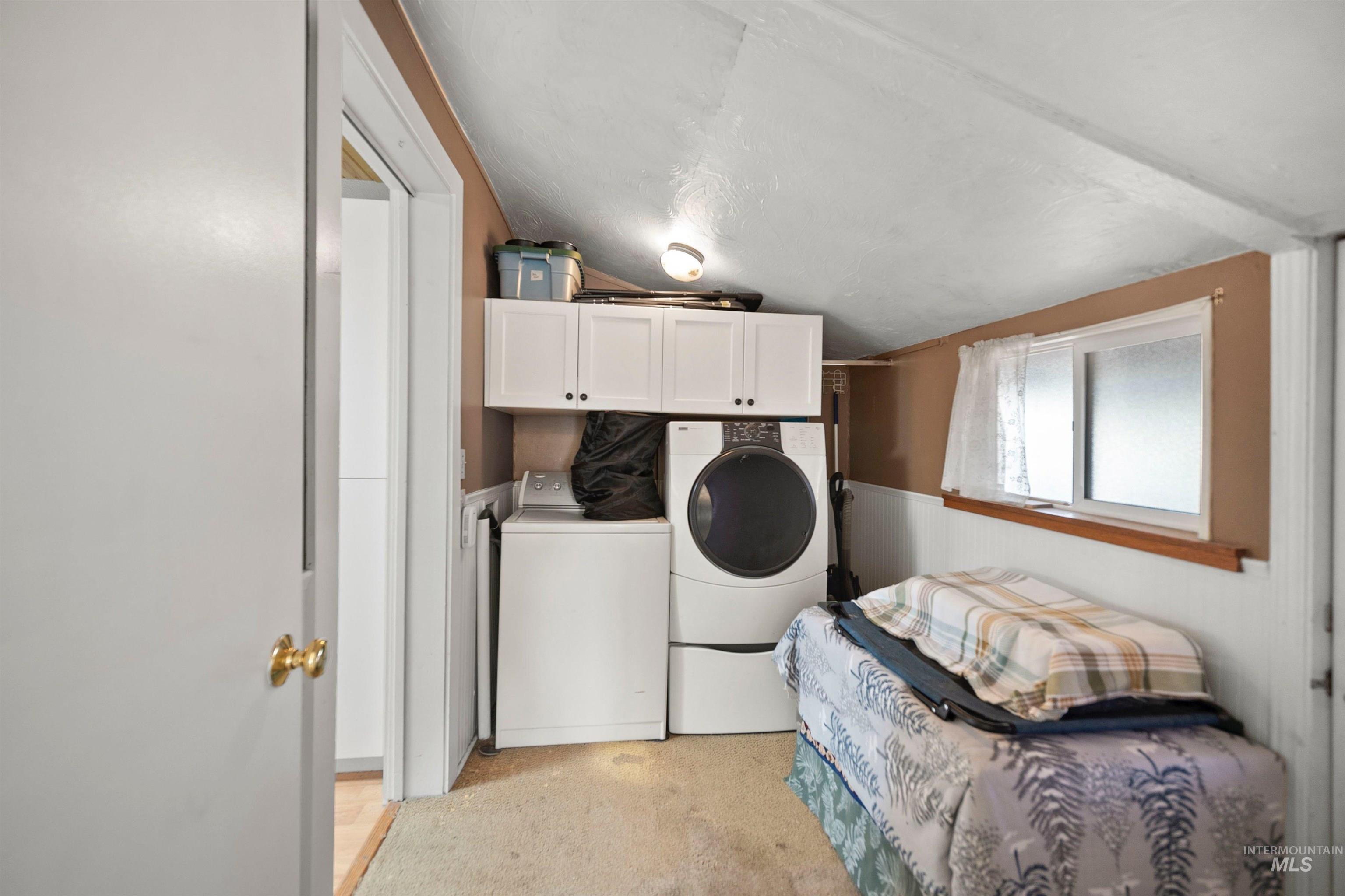 1710 1st Street South, Nampa, Idaho 83651, 2 Bedrooms, 1 Bathroom, Residential For Sale, Price $295,000,MLS 98974228