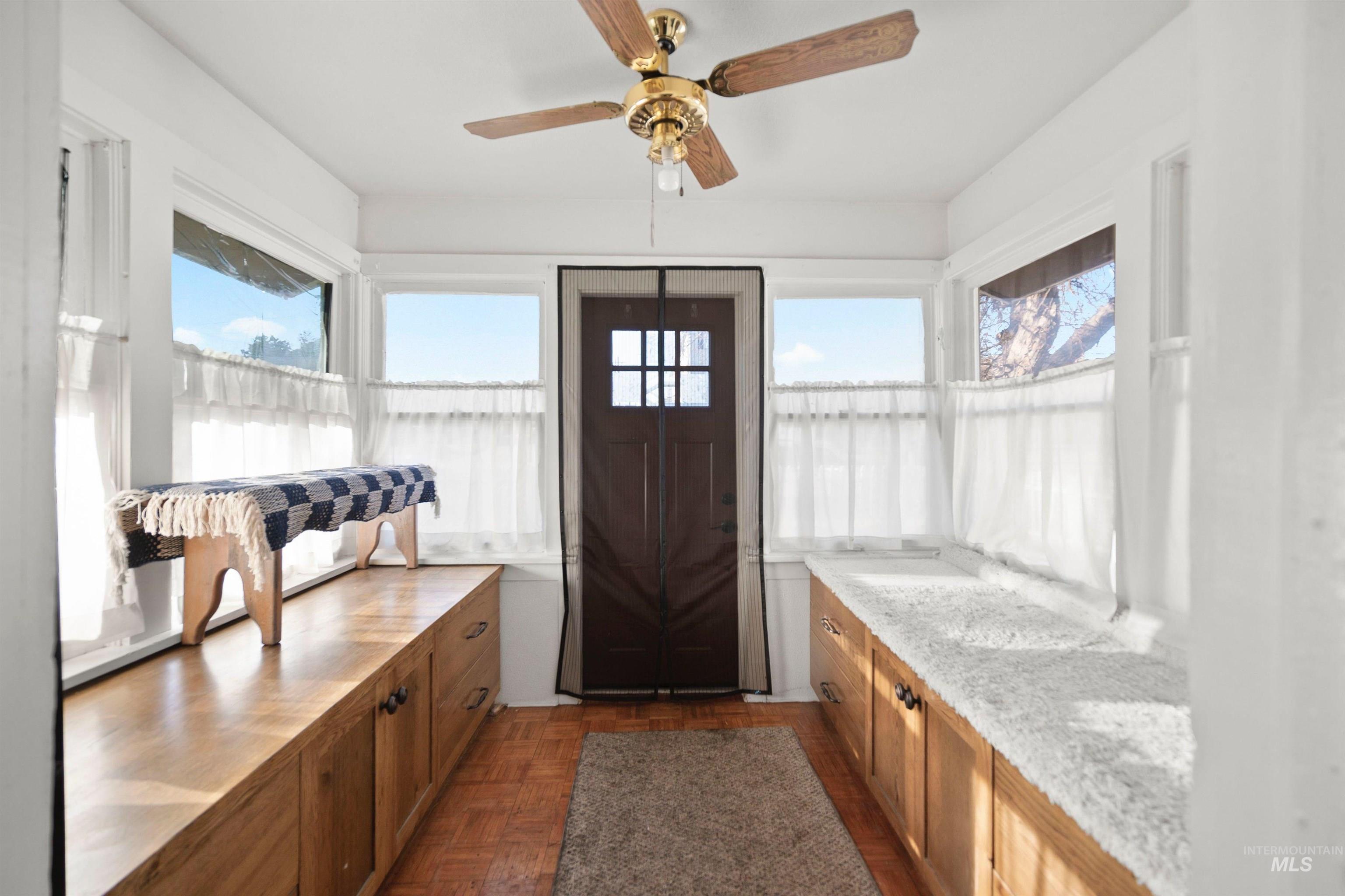 1710 1st Street South, Nampa, Idaho 83651, 2 Bedrooms, 1 Bathroom, Residential For Sale, Price $295,000,MLS 98974228