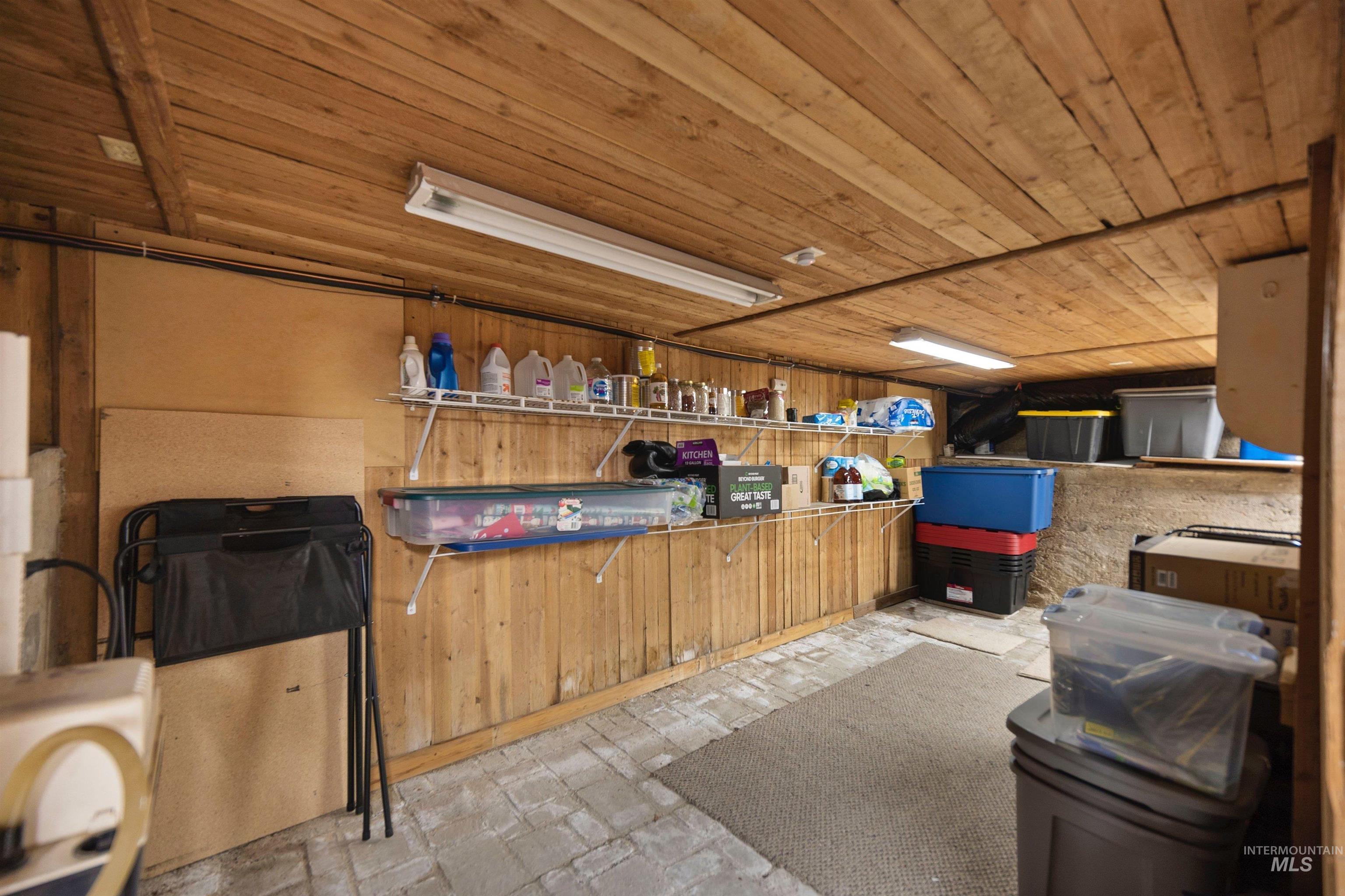 1710 1st Street South, Nampa, Idaho 83651, 2 Bedrooms, 1 Bathroom, Residential For Sale, Price $285,000,MLS 98974228