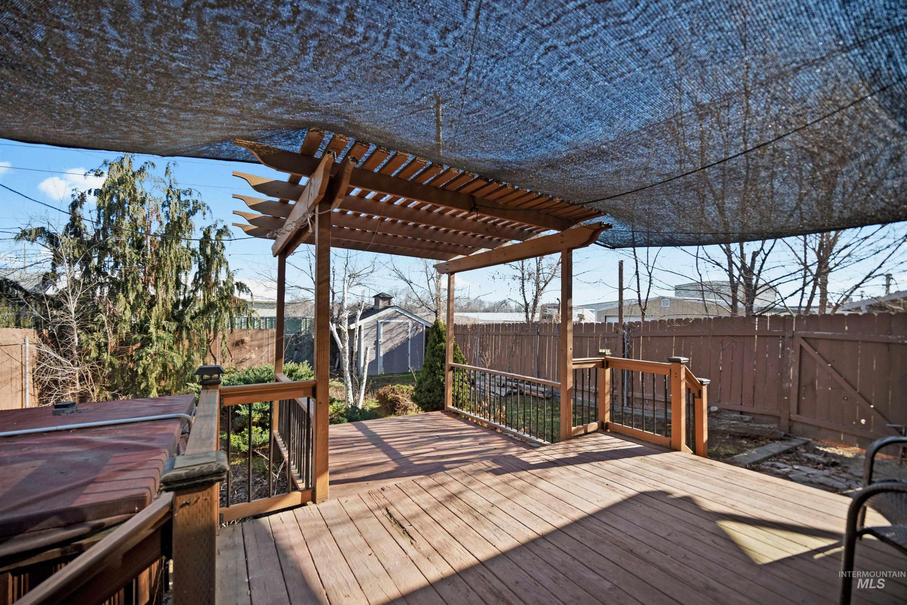 1710 1st Street South, Nampa, Idaho 83651, 2 Bedrooms, 1 Bathroom, Residential For Sale, Price $295,000,MLS 98974228