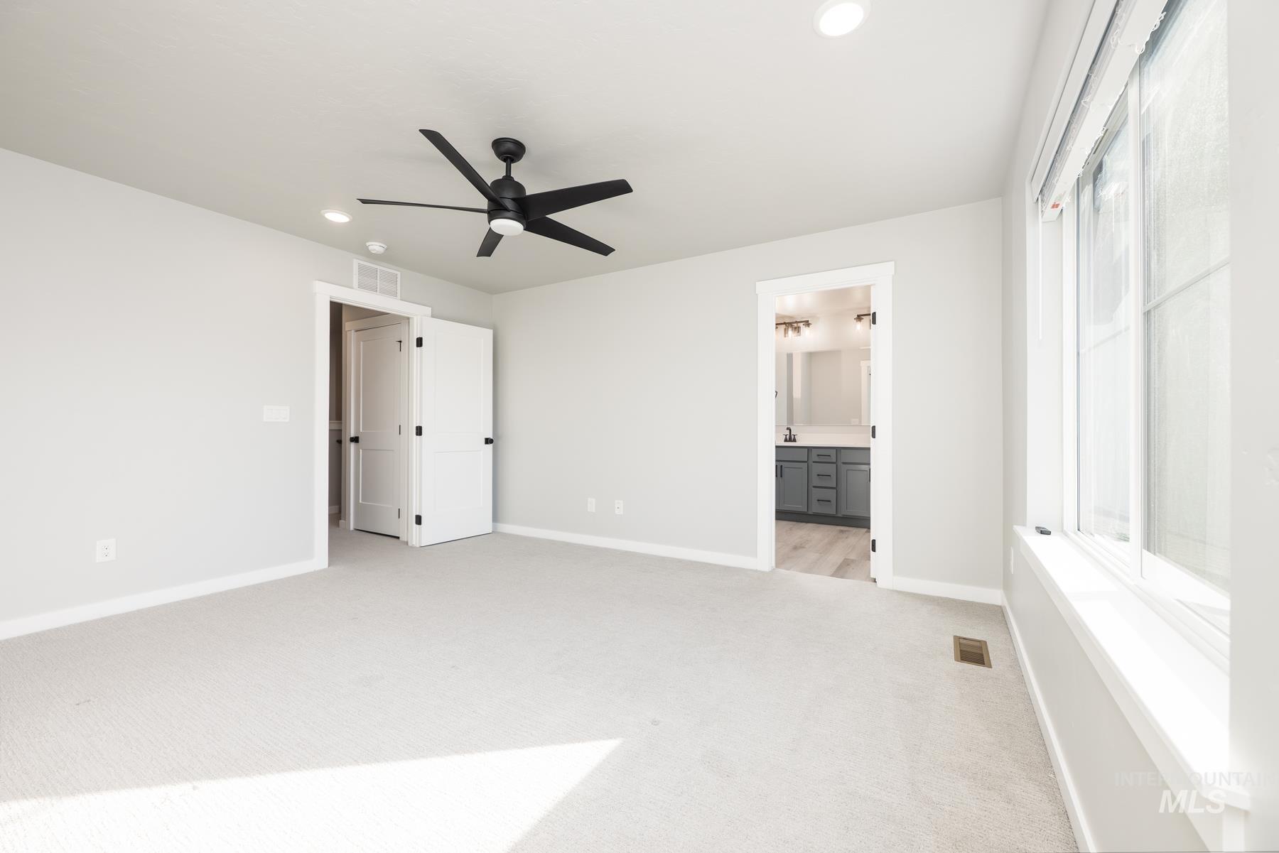 7177 W Madronawood St, Boise, Idaho 83709, 3 Bedrooms, 2.5 Bathrooms, Residential For Sale, Price $415,000,MLS 98974230