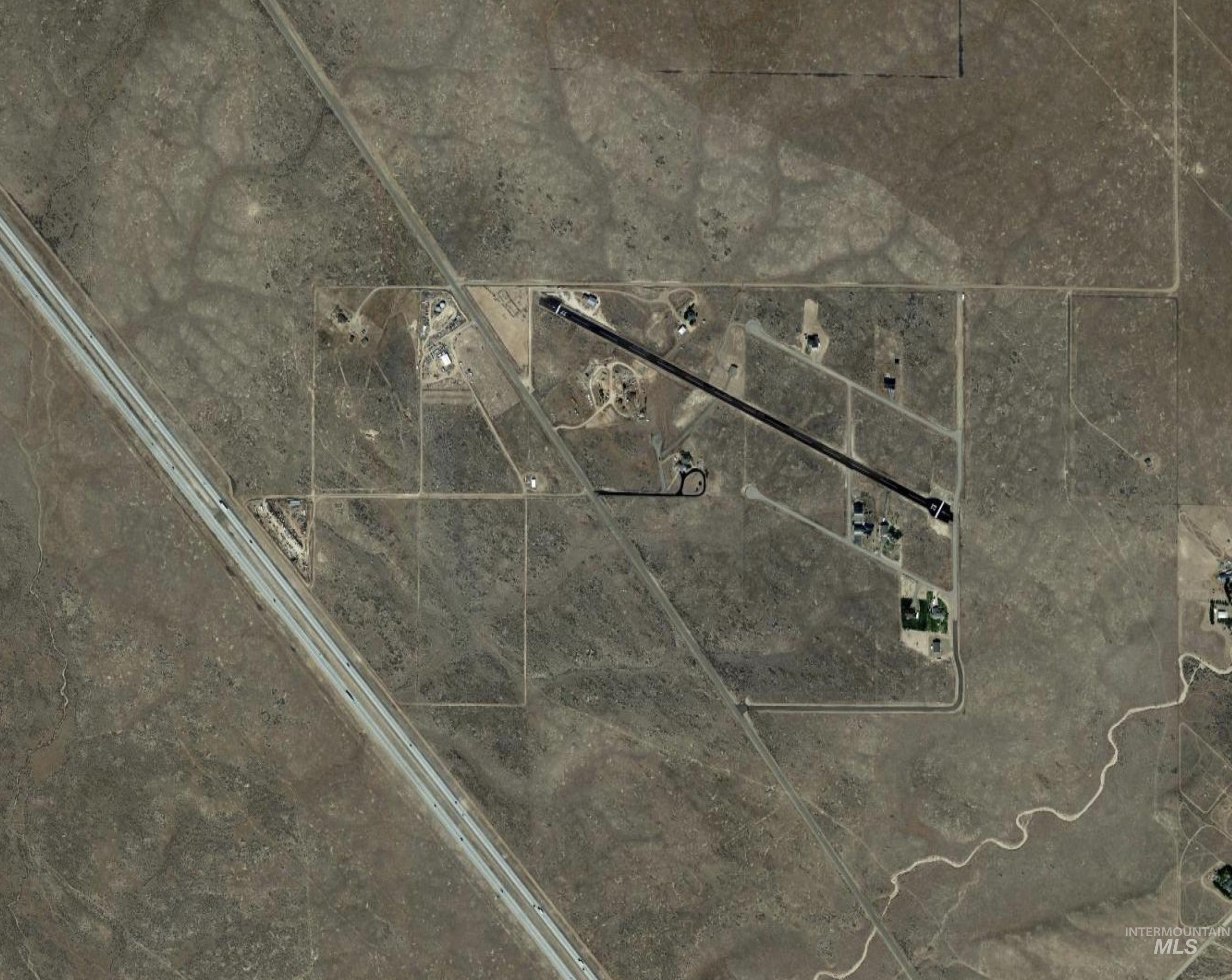 2785 Desert Wind Rd, Mountain Home, Idaho 83647, 4 Bedrooms, 2 Bathrooms, Residential For Sale, Price $975,000,MLS 98974233