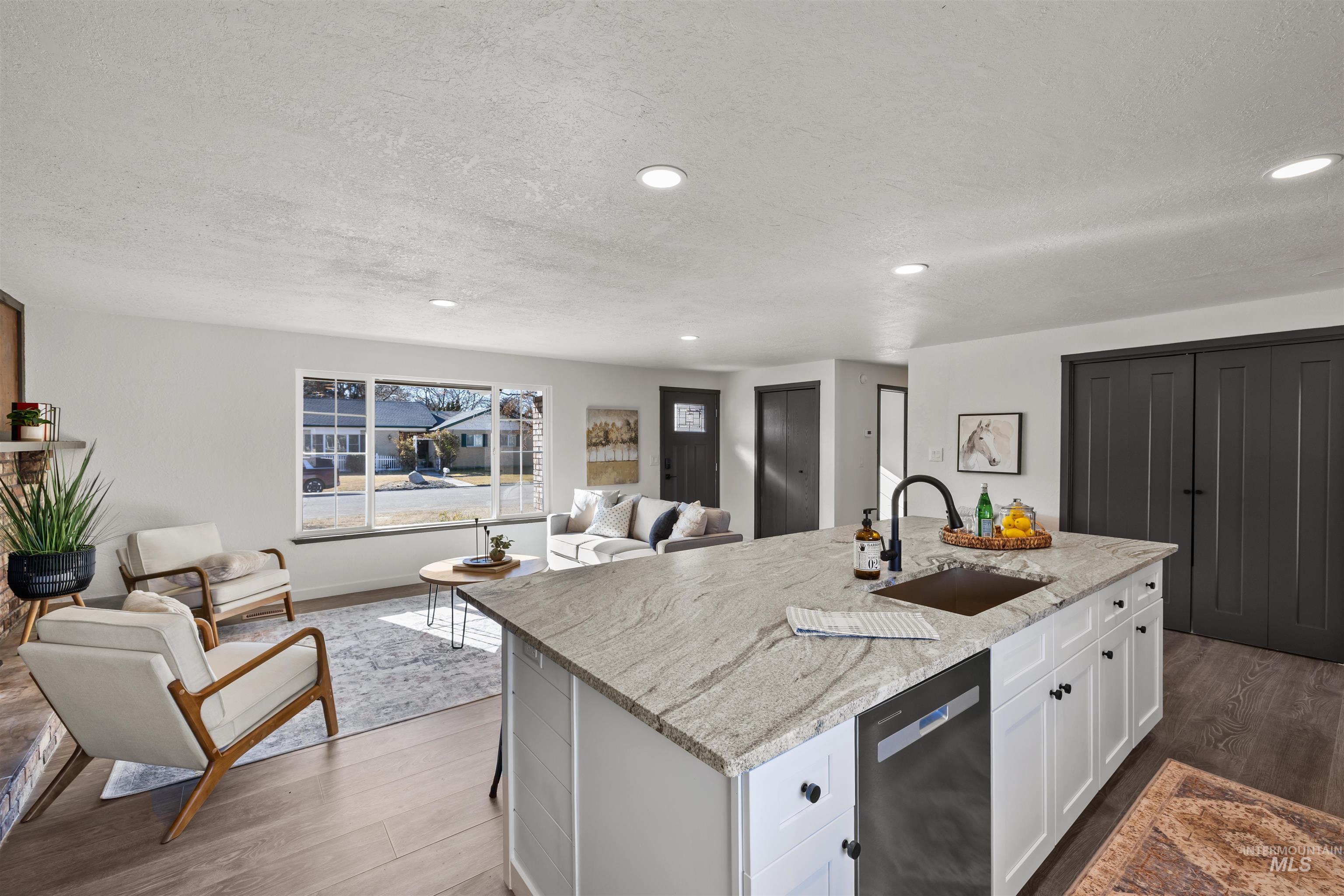 3154 S McCormick Way, Boise, Idaho 83709, 5 Bedrooms, 3 Bathrooms, Residential For Sale, Price $775,000,MLS 98974234