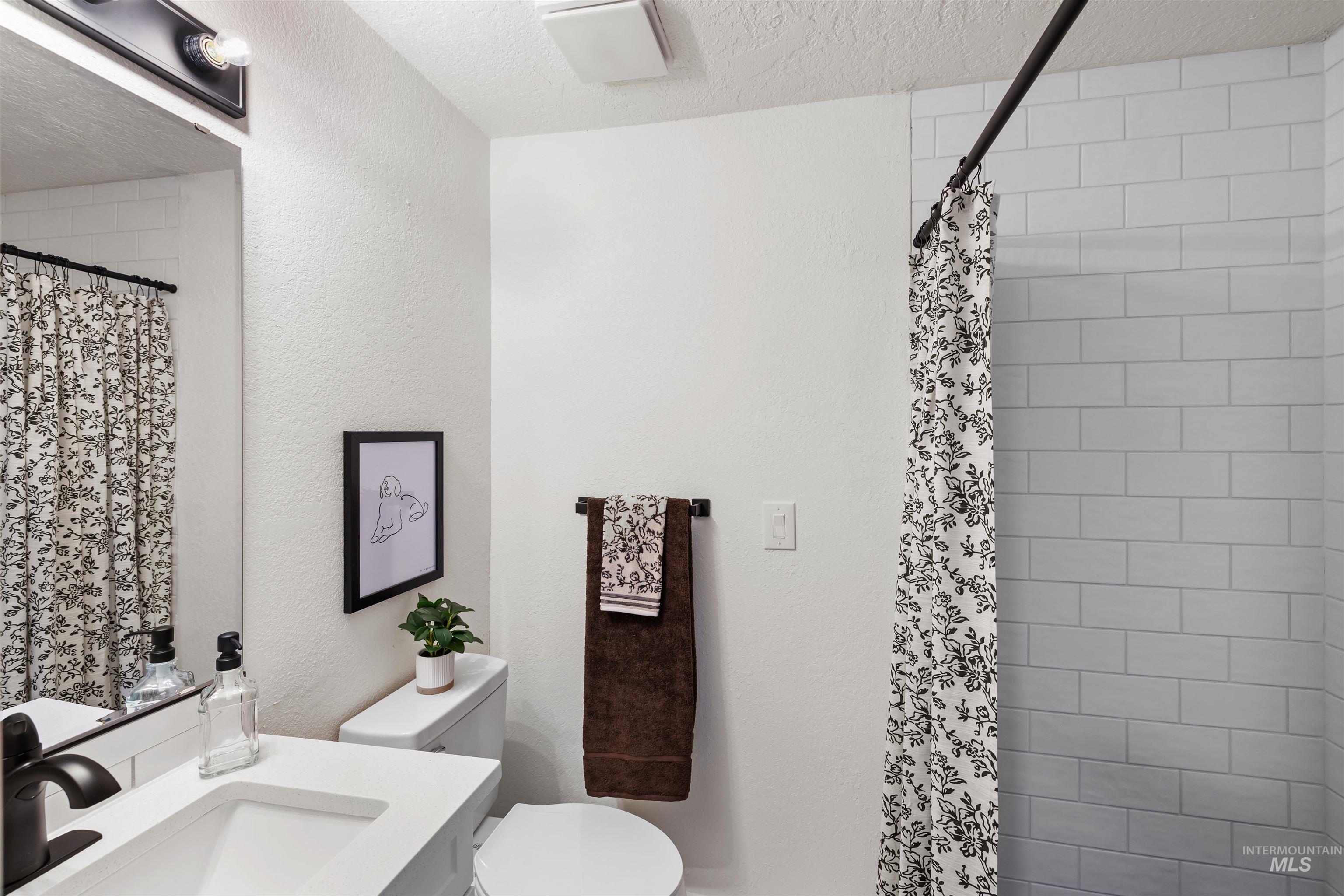 3154 S McCormick Way, Boise, Idaho 83709, 5 Bedrooms, 3 Bathrooms, Residential For Sale, Price $775,000,MLS 98974234