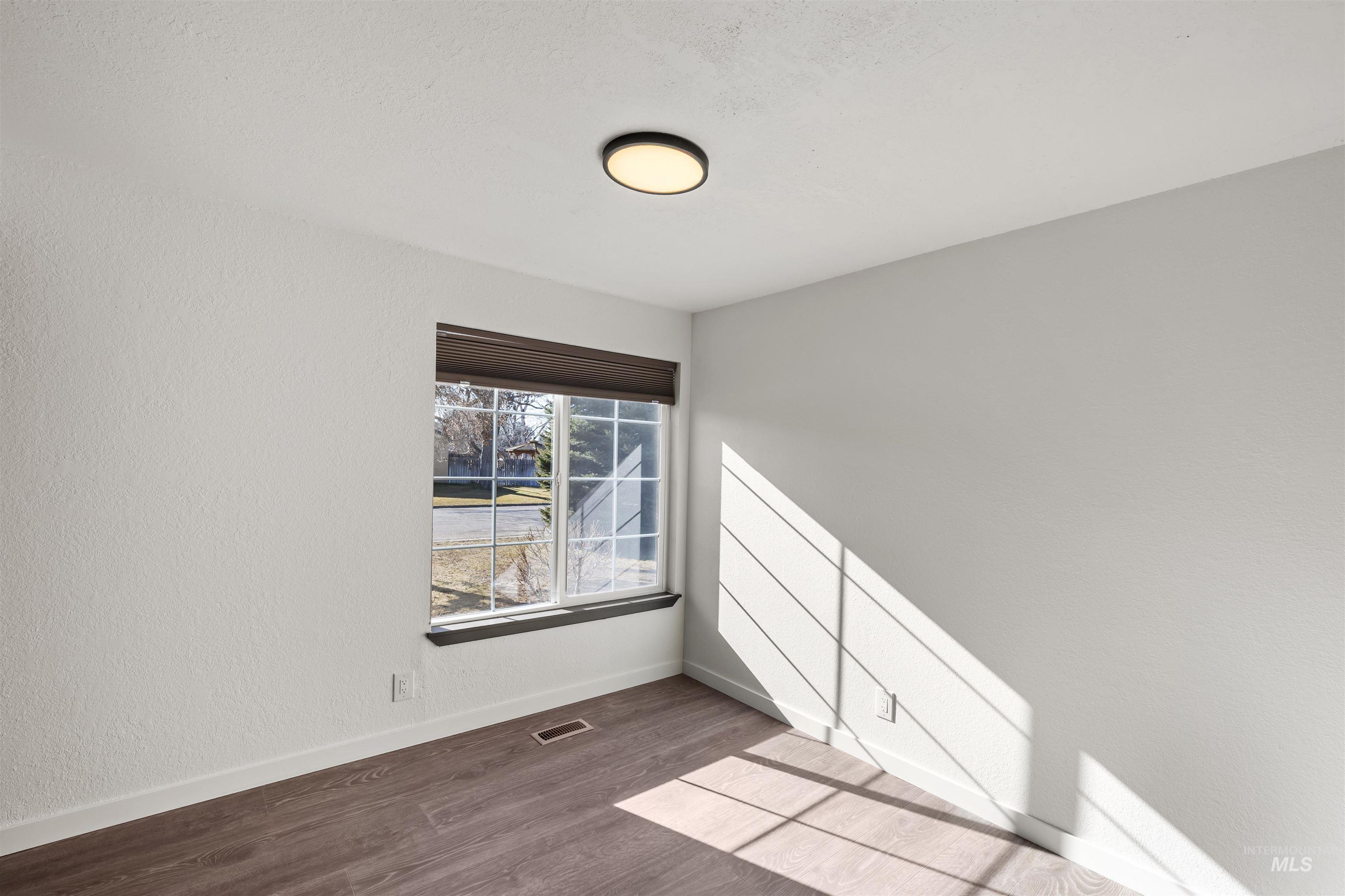 3154 S McCormick Way, Boise, Idaho 83709, 5 Bedrooms, 3 Bathrooms, Residential For Sale, Price $775,000,MLS 98974234